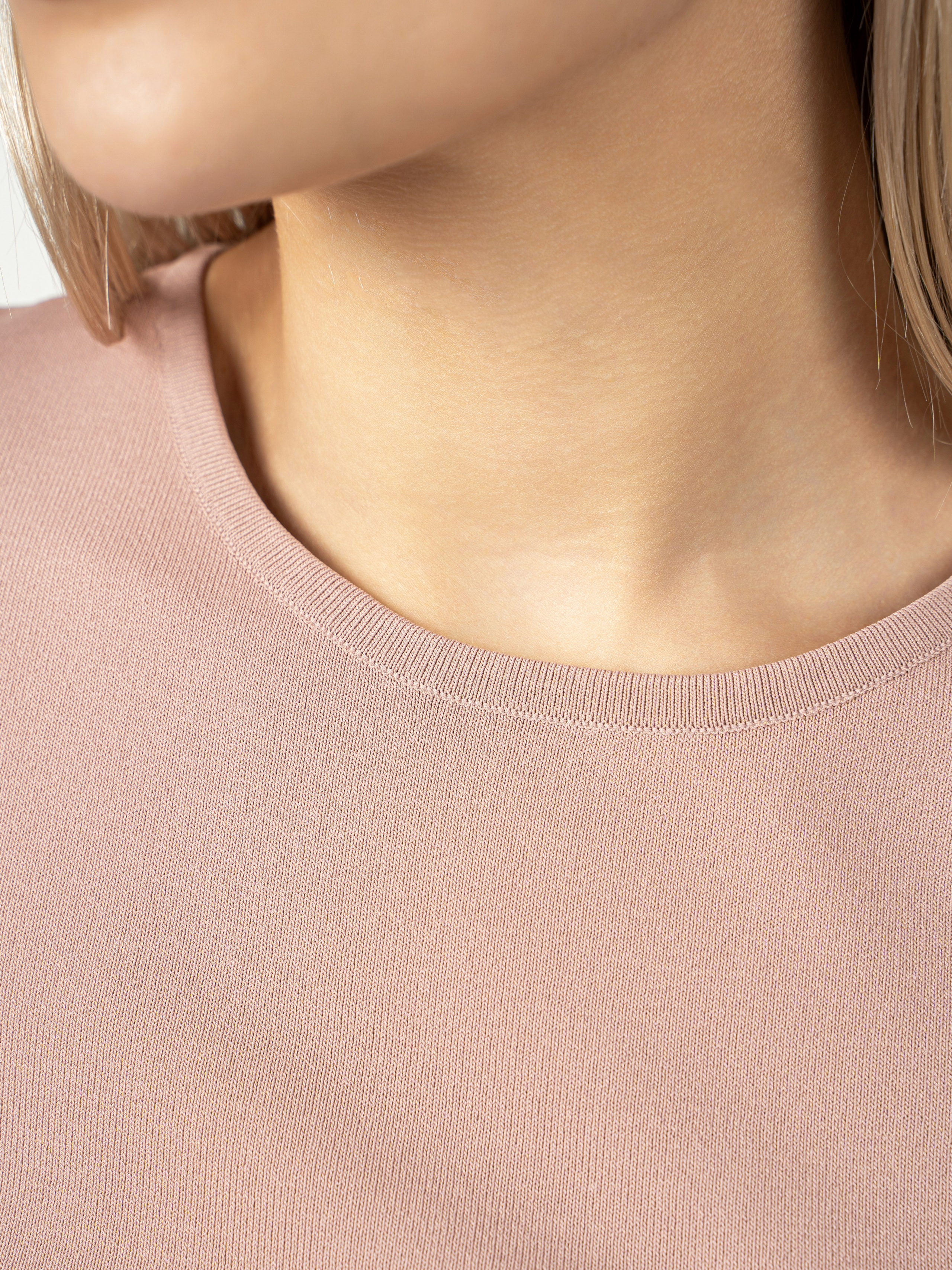 Футболки. Фотограф Мария Зайчик