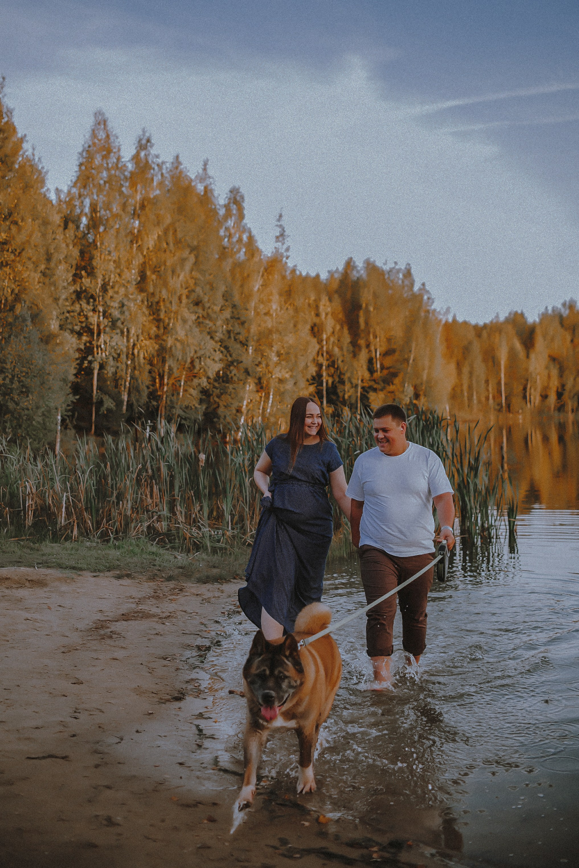 Озеро в лесу. Свадебный и семейный фотограф в Москве Сажина Кристина КиМ. Свадебный оператор в Москве Сажин Максим