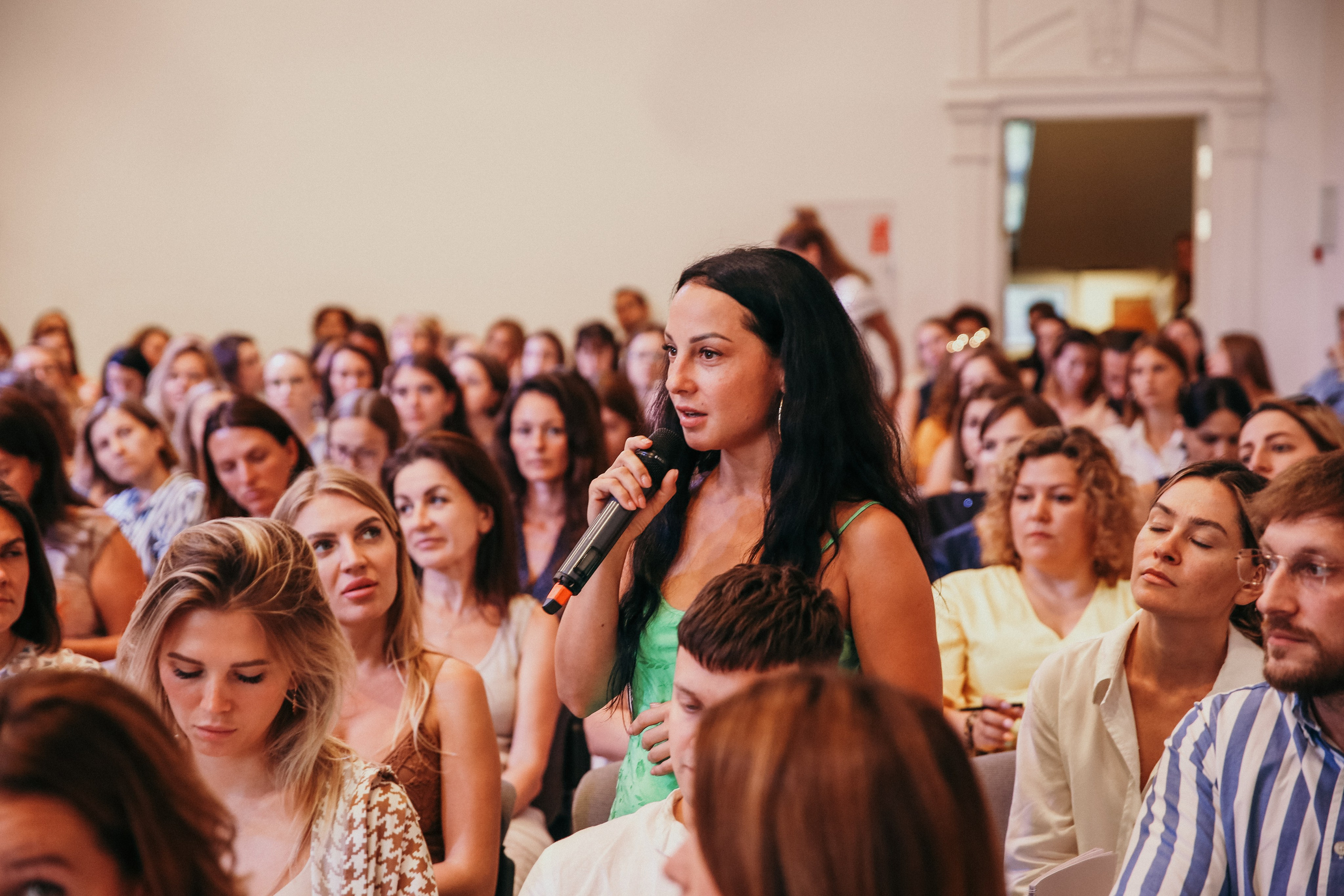 Тренинг Евгении Павловской. Фотограф и видеограф Анна Домашенко