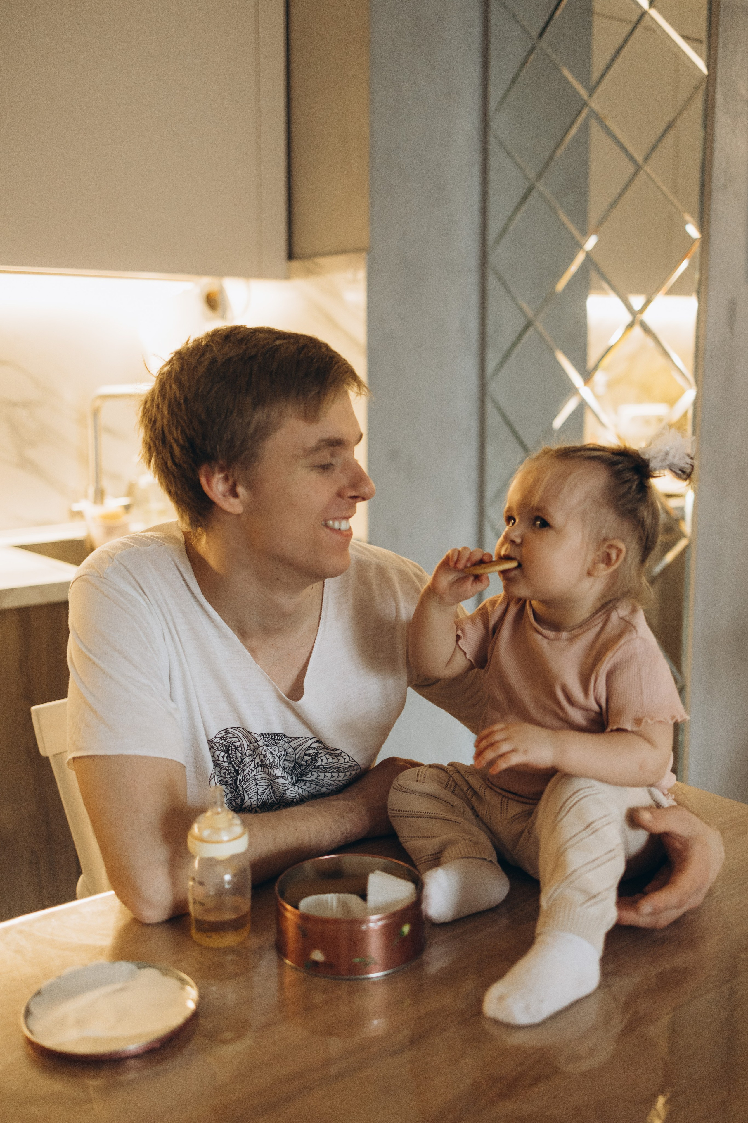 Настя, Андрей и Лиза. Семейный фотограф в Москве Виктория Ястребинская