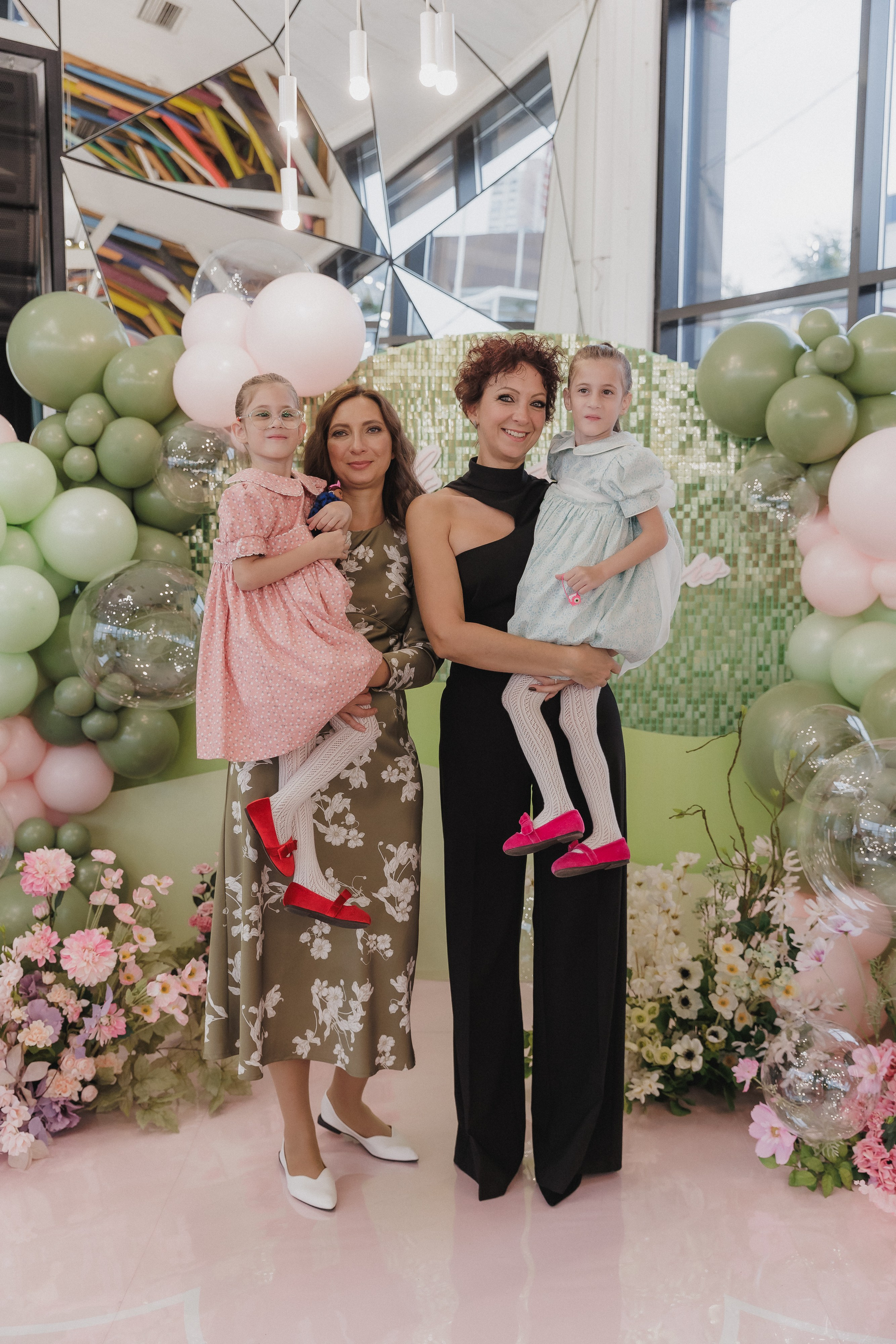 Николь и Ребекка. Фотограф в Волгограде — Александра Искандерова