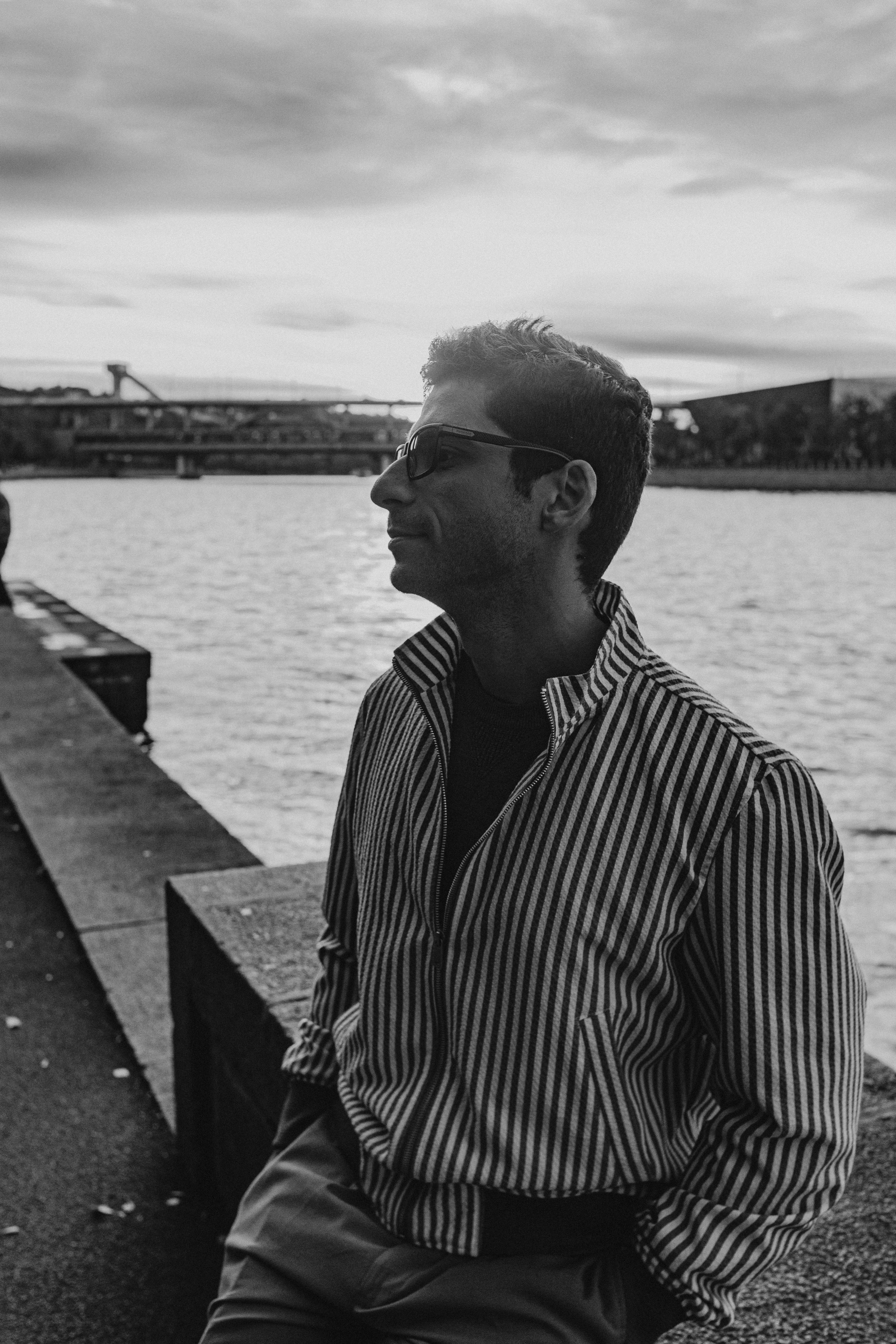 Эмин | Воробьёвы горы. Папка кадров 📁