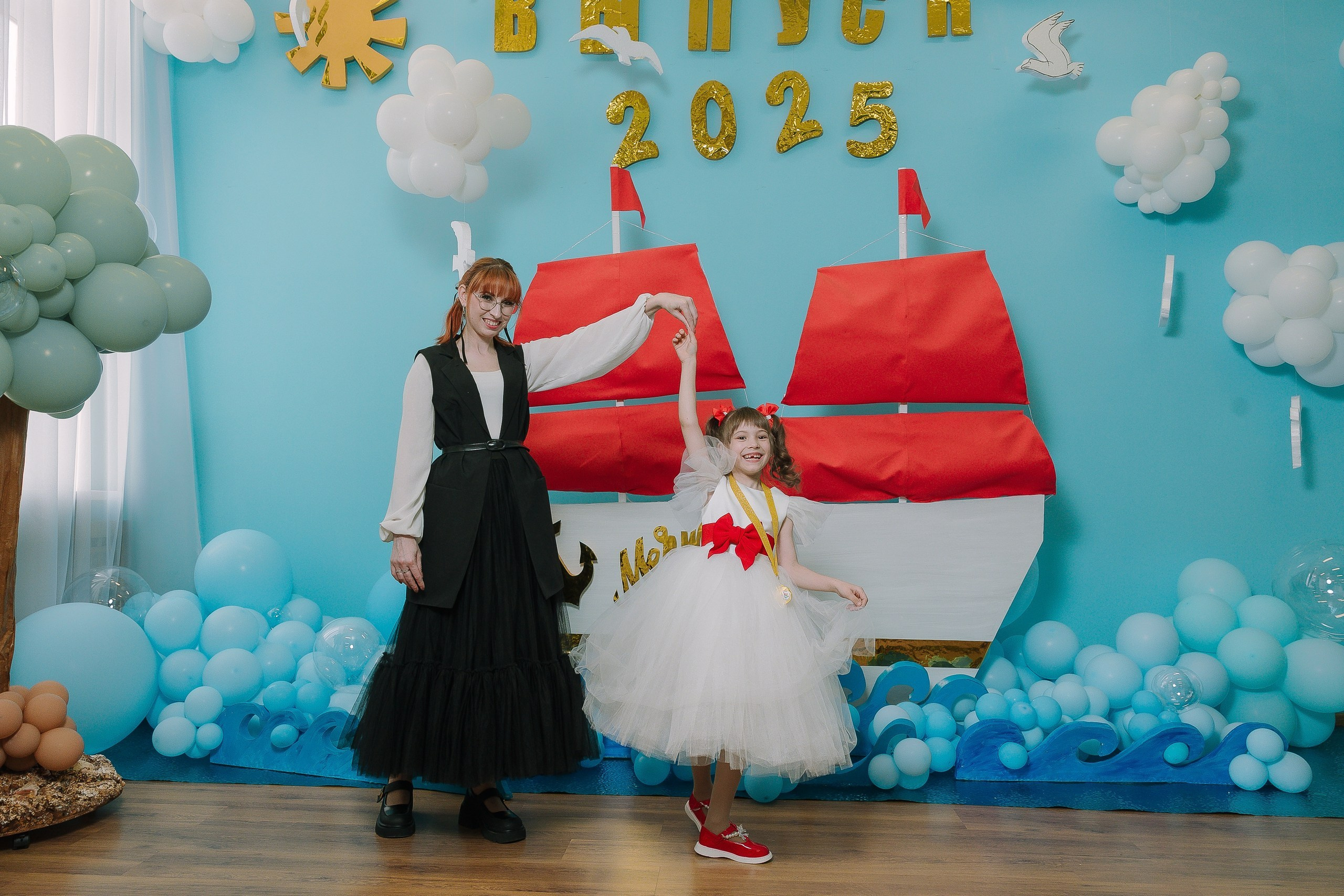 Выпускной 10 ДС. Выпускные альбомы Натальи Бутко: Новороссийск, Анапа, Геленджик