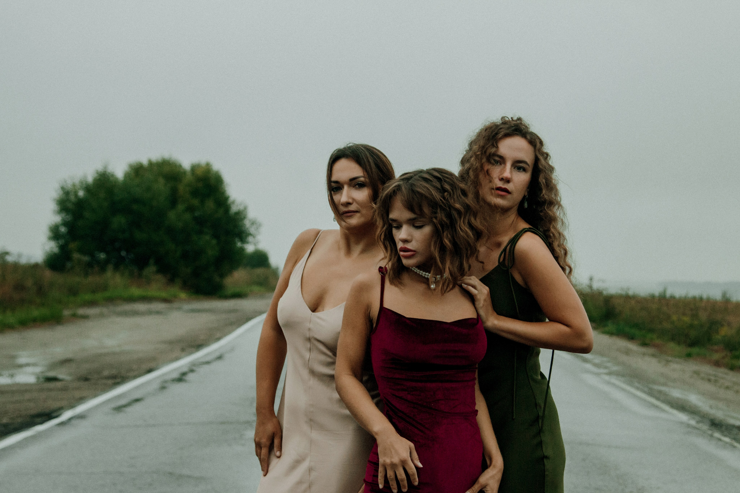 Настя & Оля & Настя. Свадебный и индивидуальный фотограф в Суворове Клюева Мария