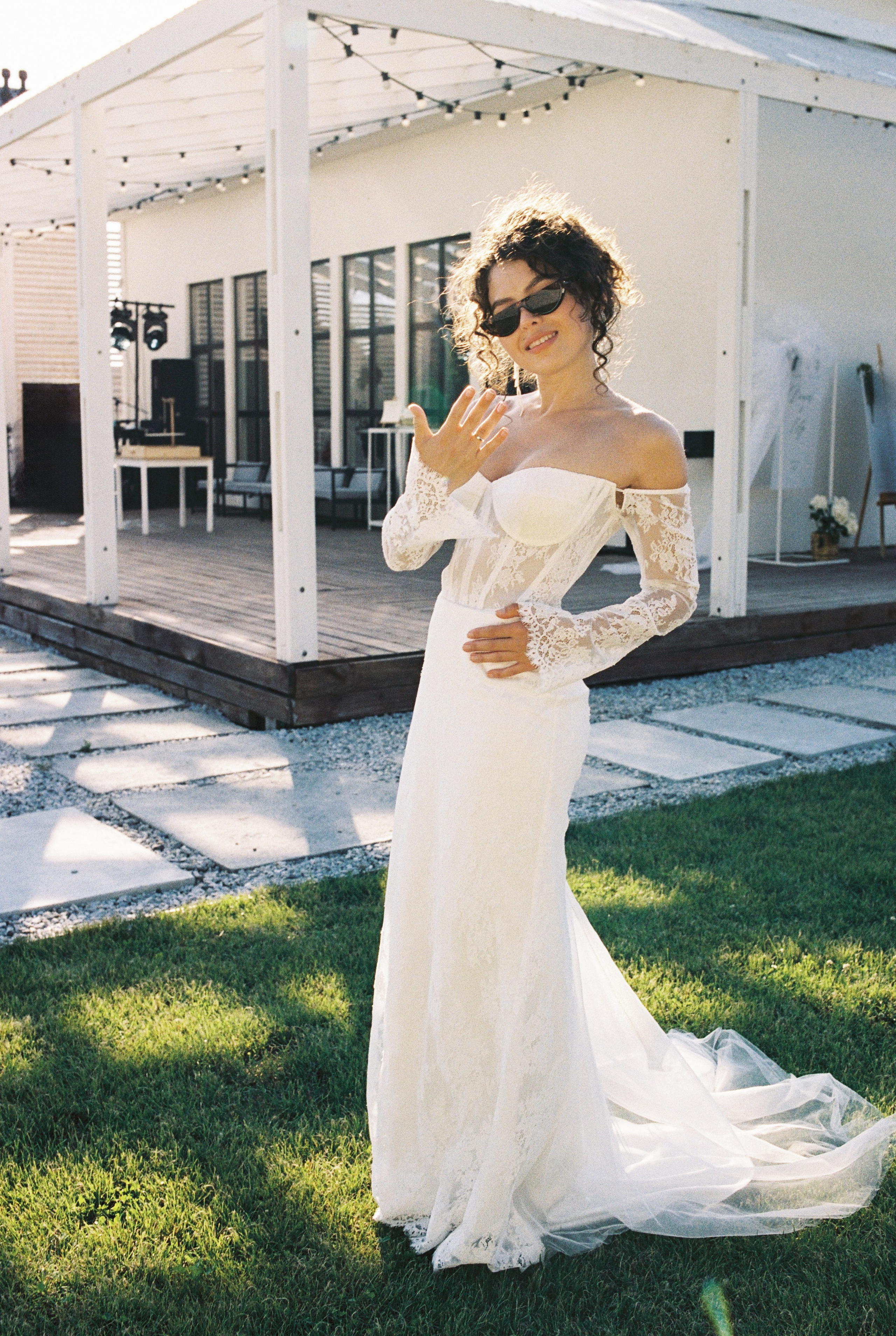 Плюс тридцать градусов на лужайке. Фотограф Андрей Куськало