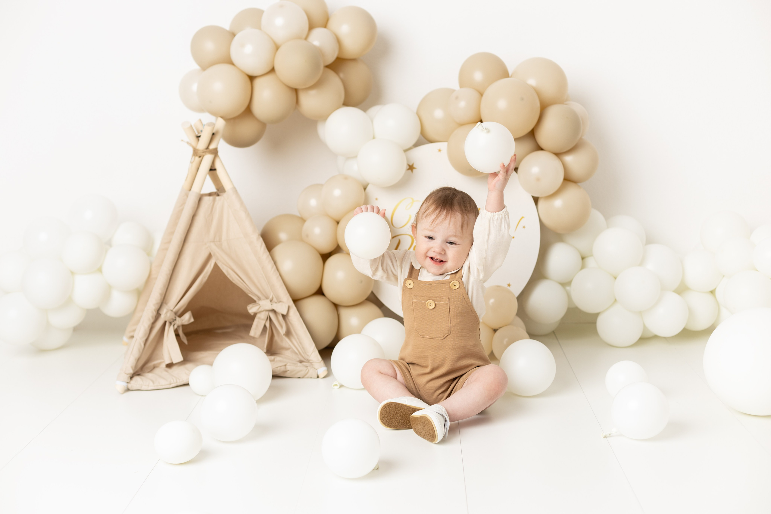 Фотосессия к первому дню рождения. Фотограф новорожденных, детский фотограф в г. Оренбурге Екатерина Козлова