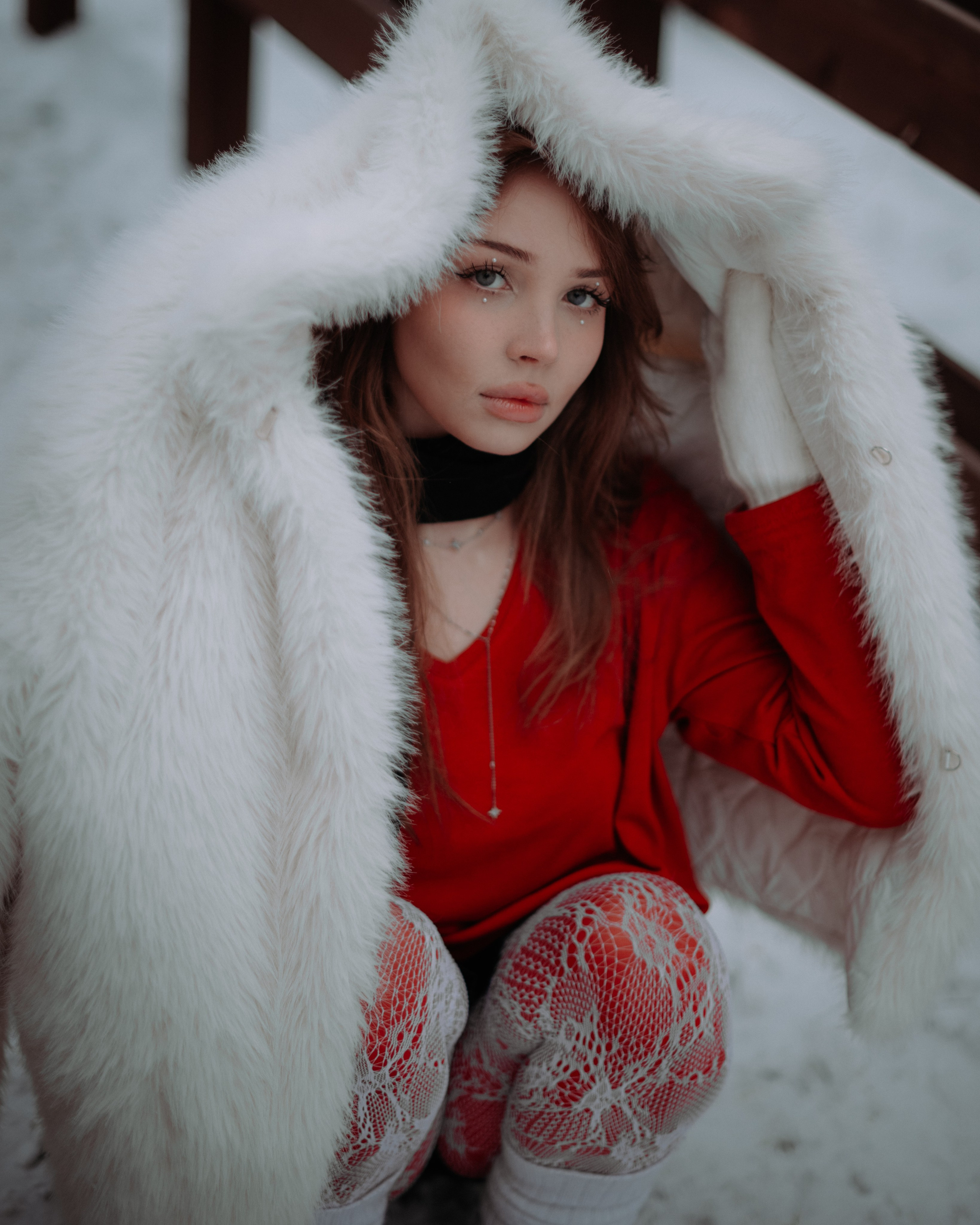 Ирина. Женский фотограф. Создатель украшений ручной работы. Модель