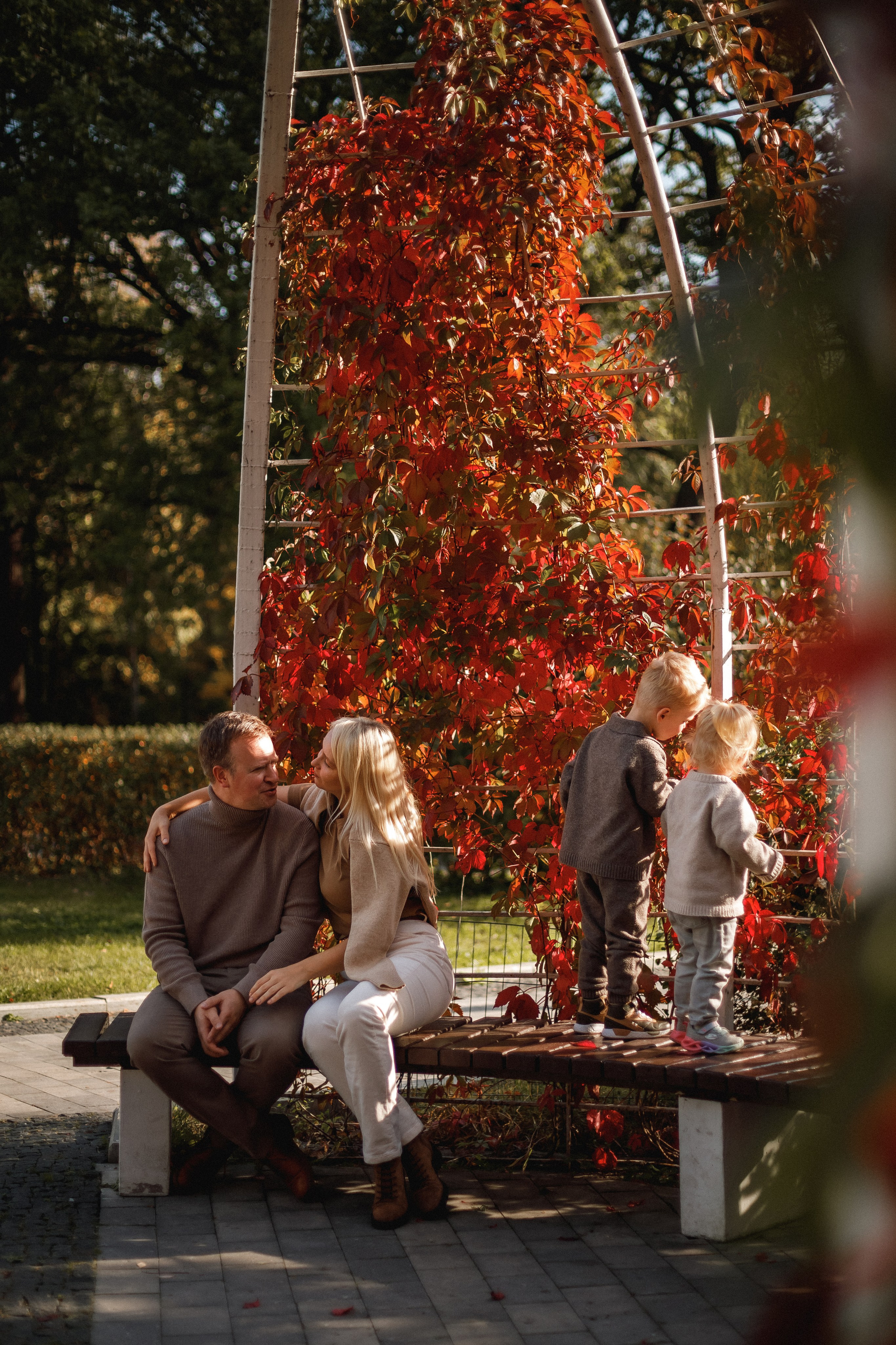 Прогулка в Бауманском саду. Фотограф в Москве Базанова Дарья