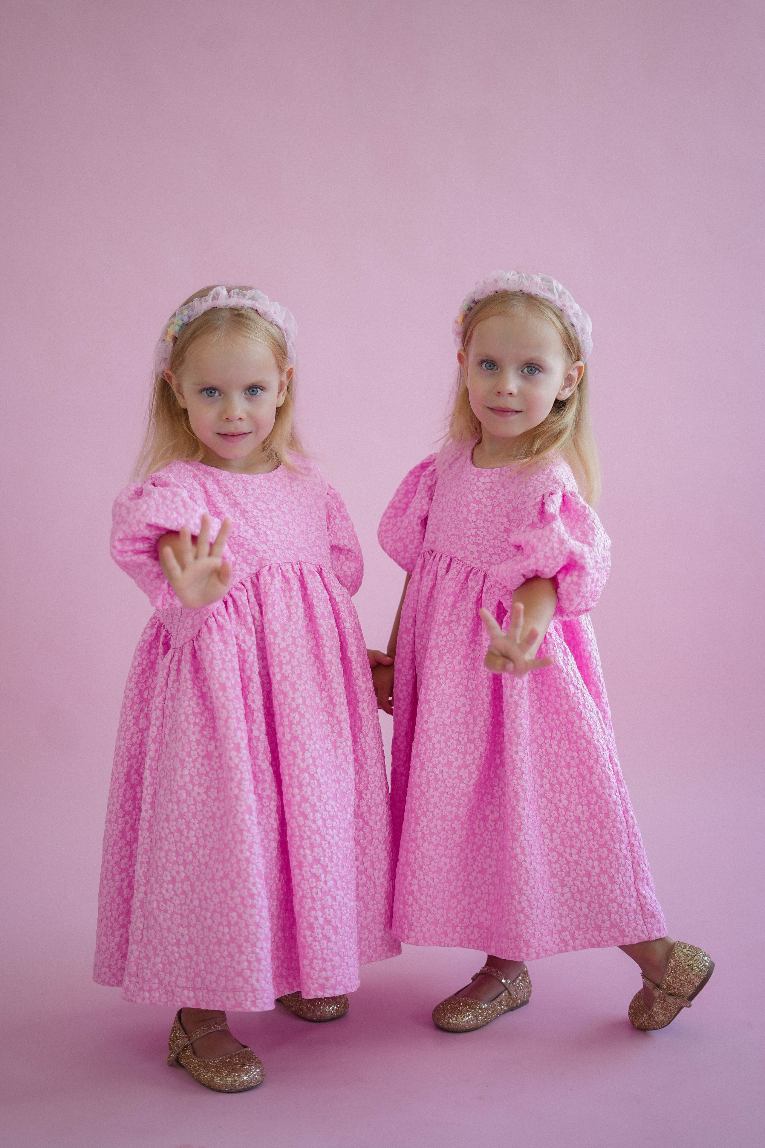 Катя и Варя день рождение. Фотограф Волгоград Анастасия Ли