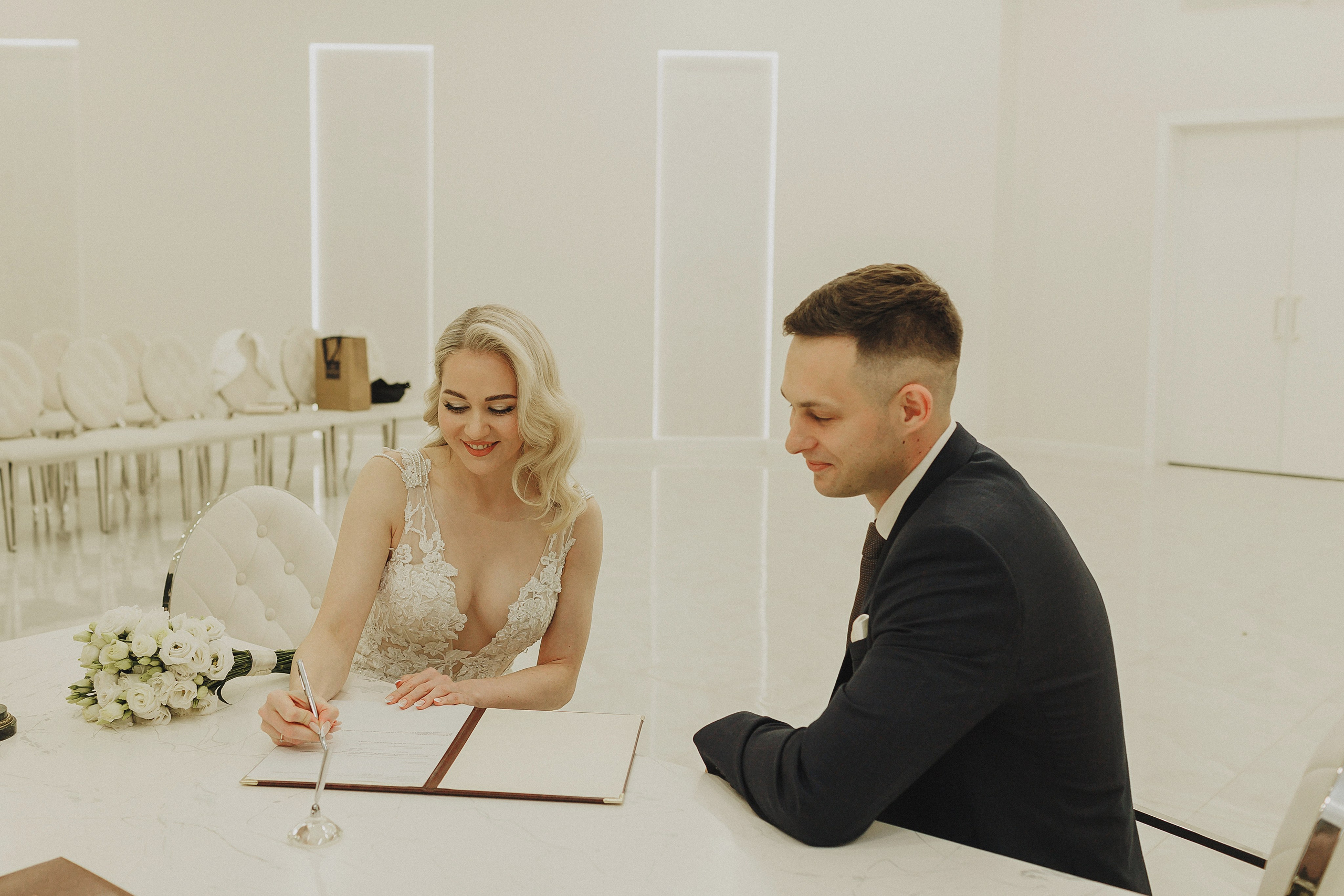 Свадебная фотосессия в Таганском ЗАГСе и Кусково. Фотограф в Москве и Люберцах Анна Ушакова