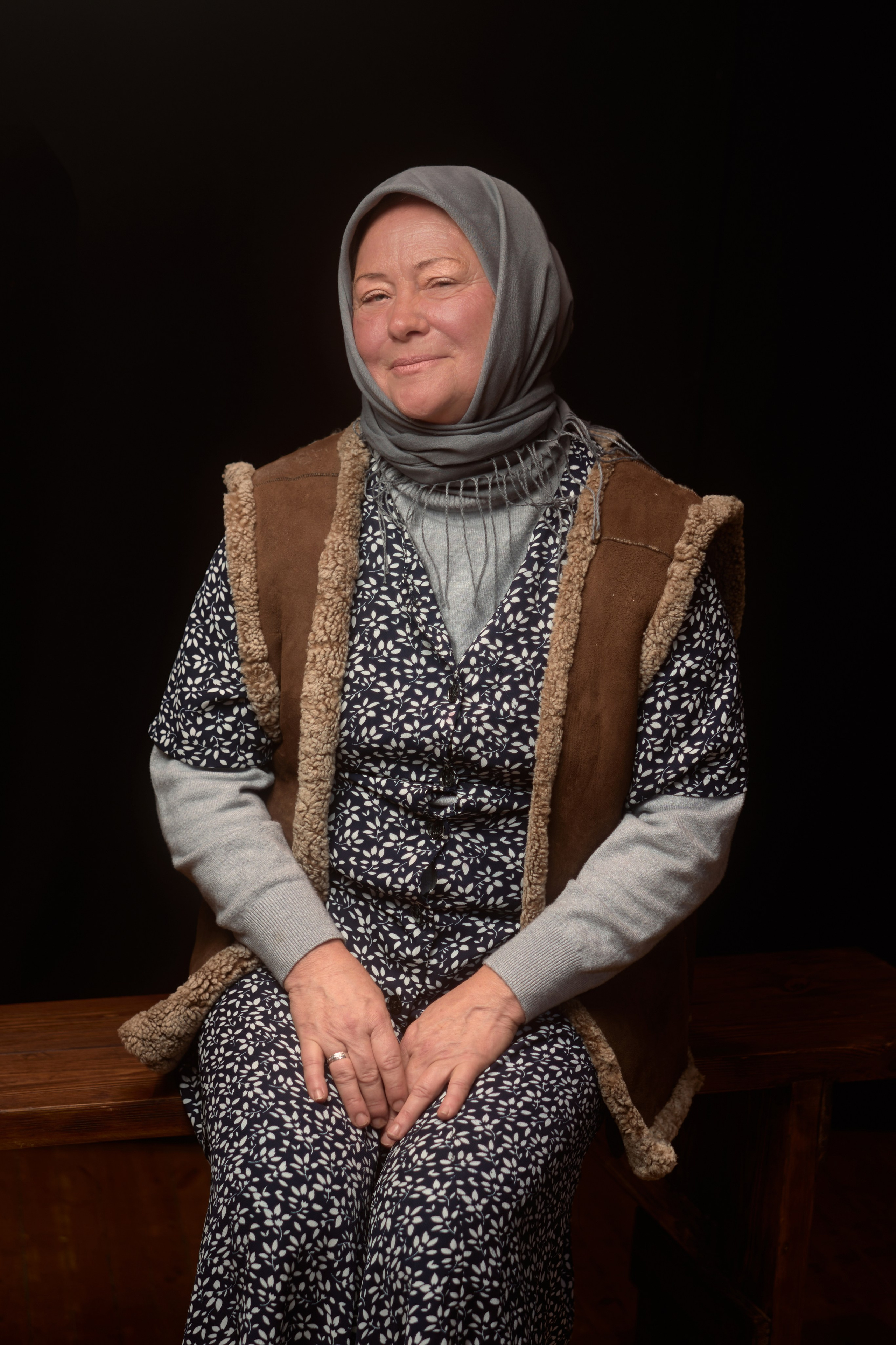 Герои спектакля «Сельские жители» театральной студии «Стихия» под руководством актрисы театра и кино Елены Медведевой. Фотограф Женя Пашкина