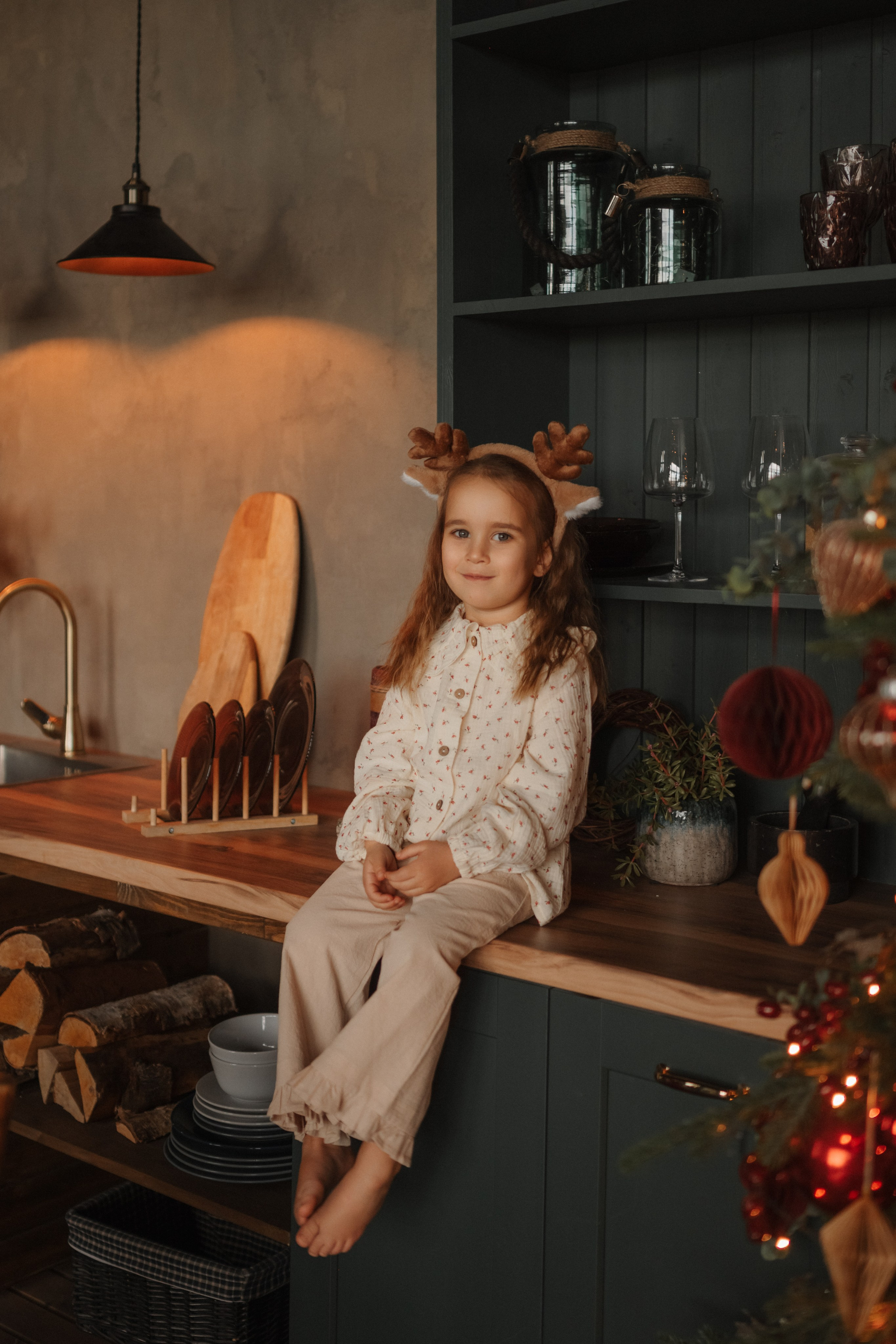 Лада, Алиса, Андрей и Фифи. Дьяконова Валерия семейный и детский фотограф в Санкт-Петербурге