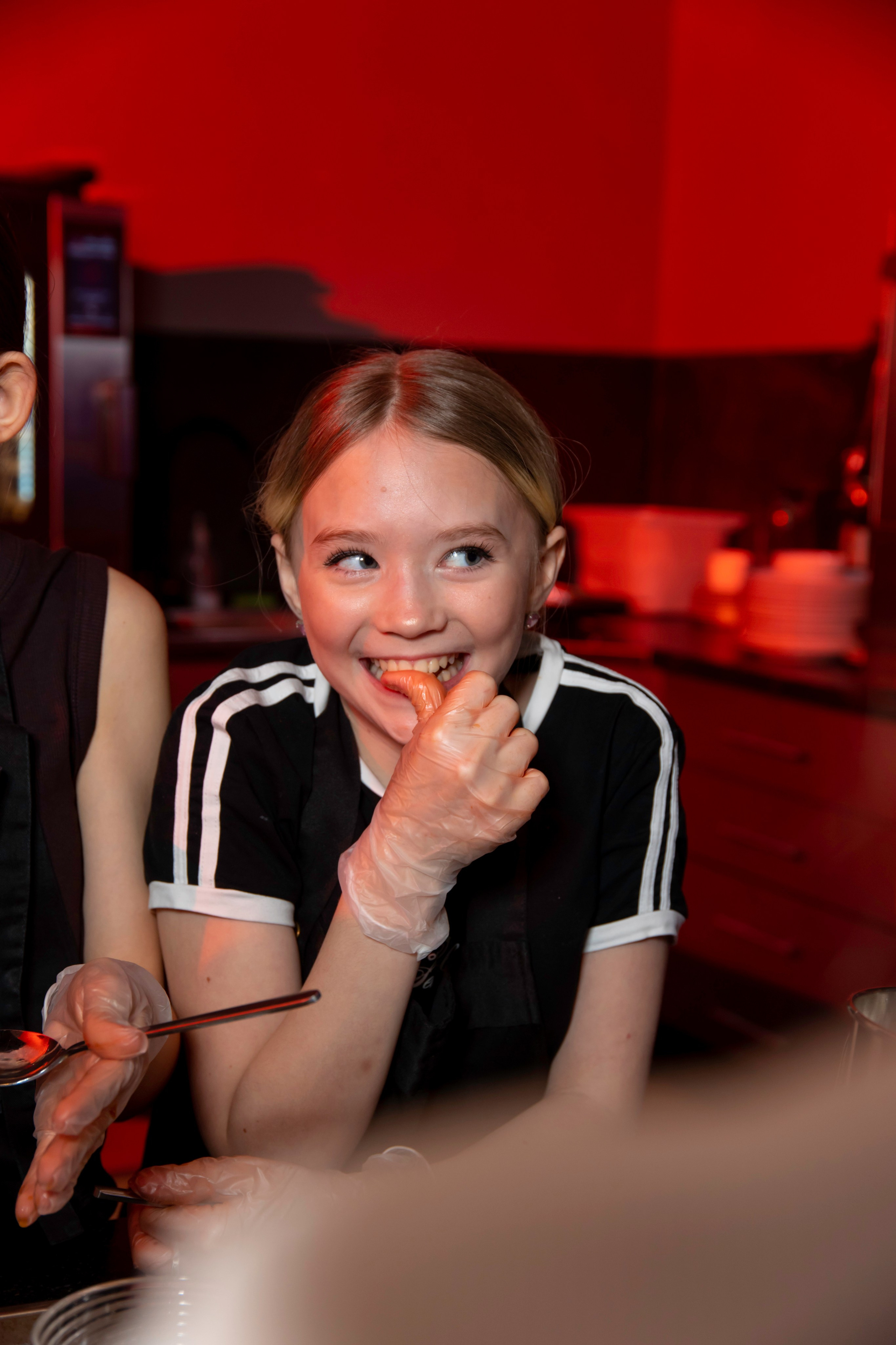 День Рождения 12 лет в кулинарной студии. Фотограф на праздник, корпоратив, День Рождения и Юбилей в г. Санкт-Петербурге Алексей Анкушев