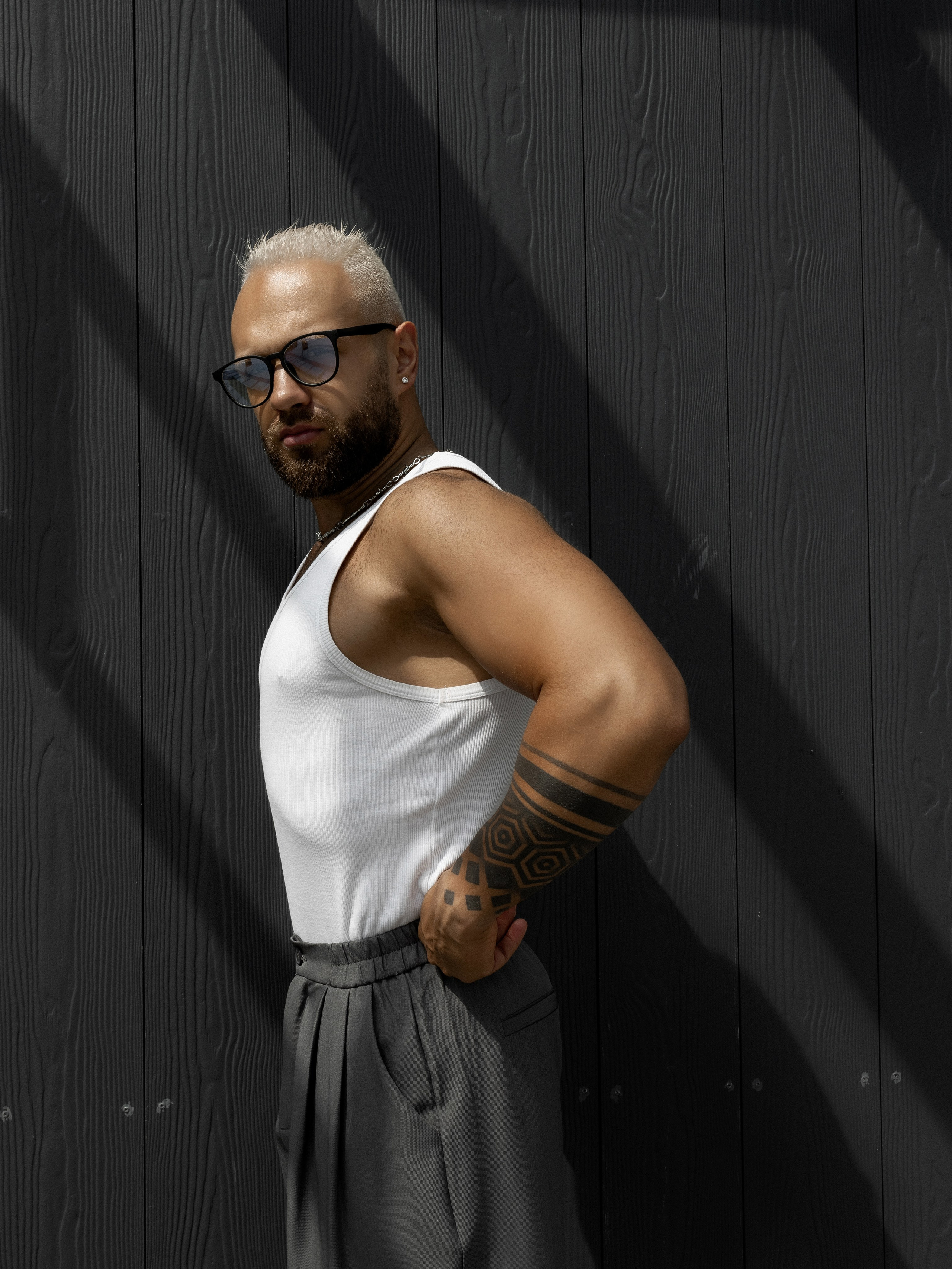 Александр О. Фотограф Челябинск Эвелина Ганага, съемка для бизнеса и маркетплейсов