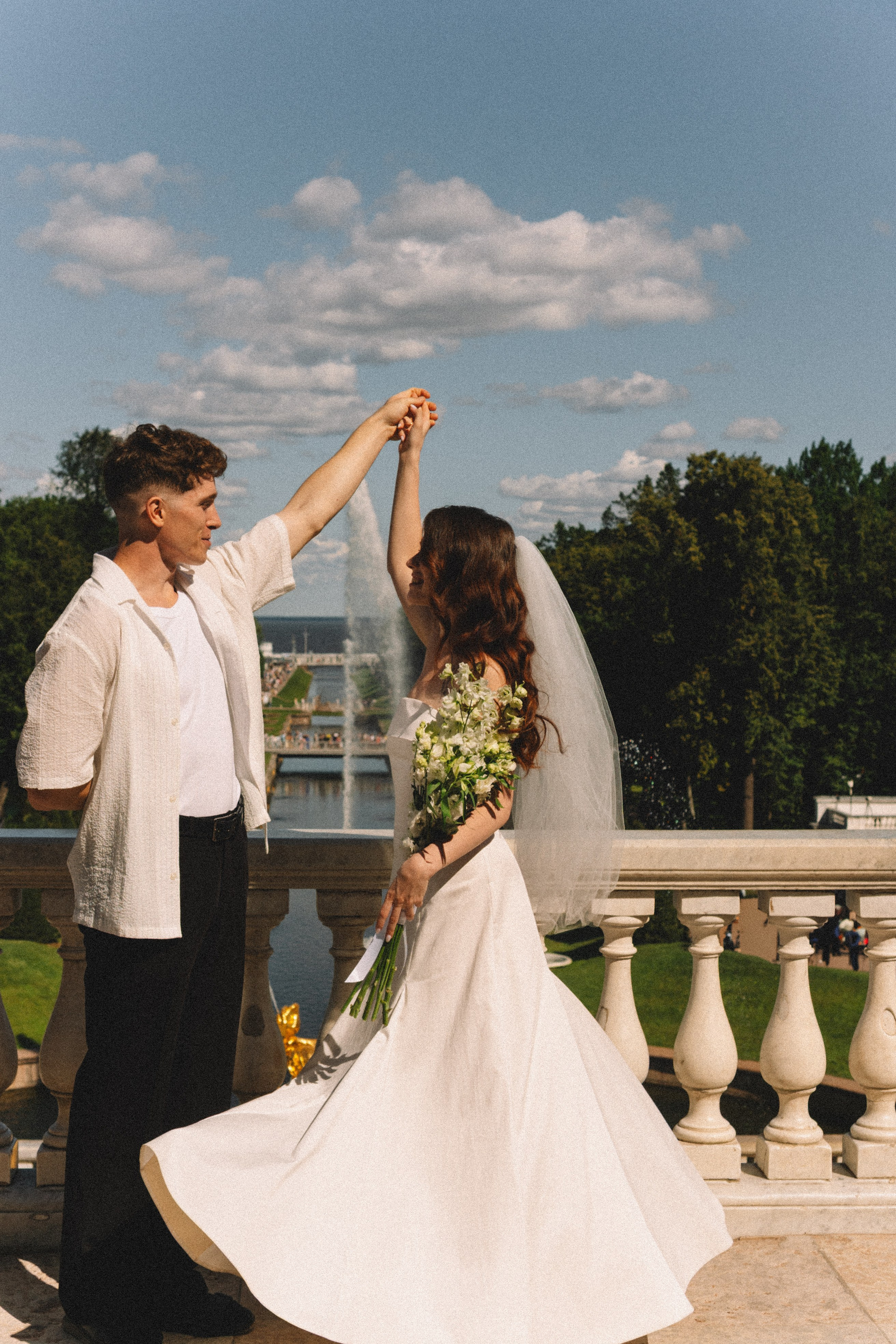СВАДЕБНАЯ СЬЕМКА В ПЕТЕРГОФЕ И СЬЕМКА РЕПОРТАЖА В ЗАГСЕ ПЕТЕРГОФА. Профессиональный фотограф, Санкт-Петербург — Виктория Богомолова