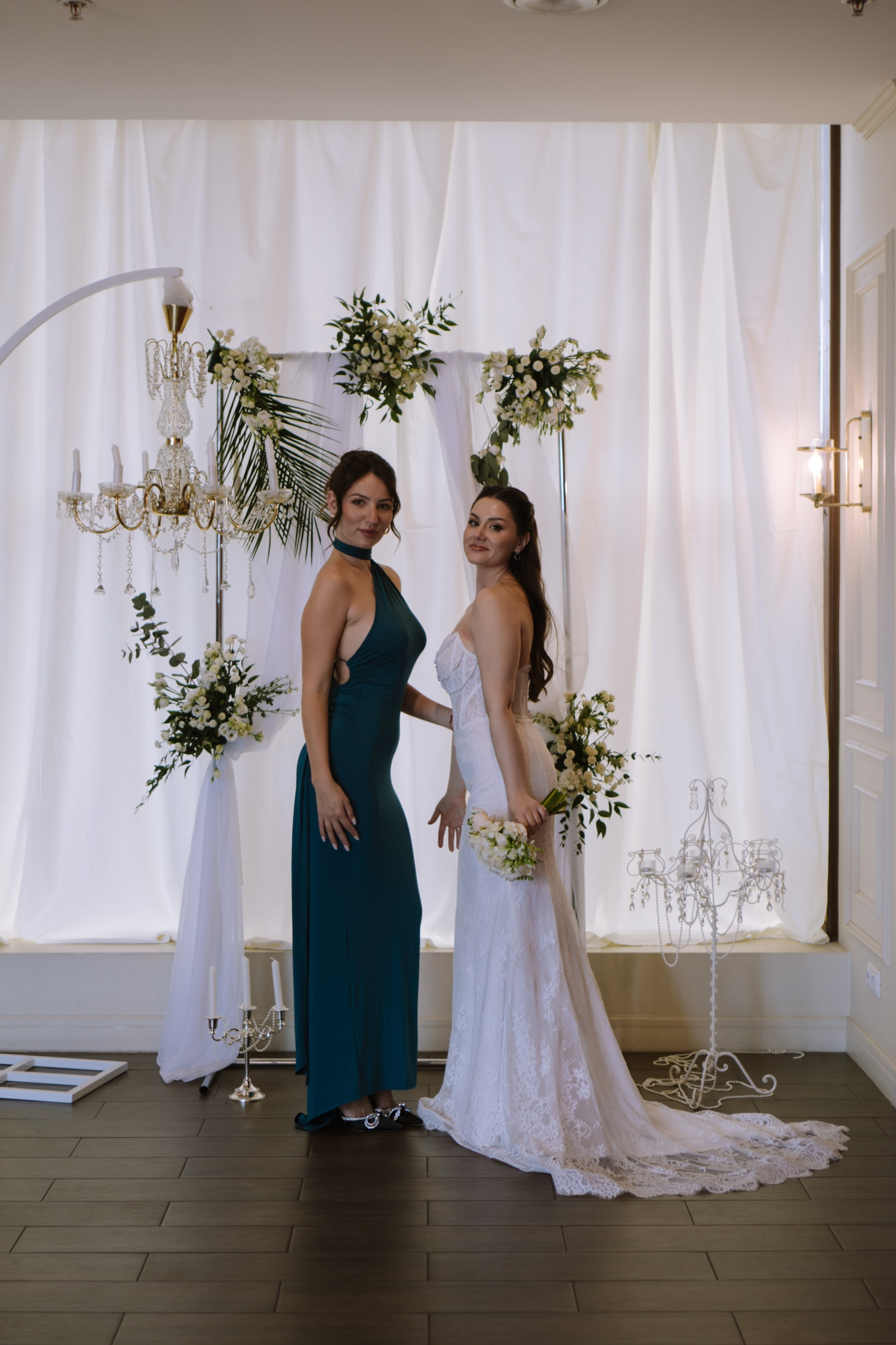 СВАДЕБНЫЙ БАНКЕТ НА ВЛАДИМИРСКОЙ В САНКТ-ПЕТЕРБУРГЕ (КАМЕРНАЯ СВАДЬБА). Профессиональный фотограф, Санкт-Петербург — Виктория Богомолова