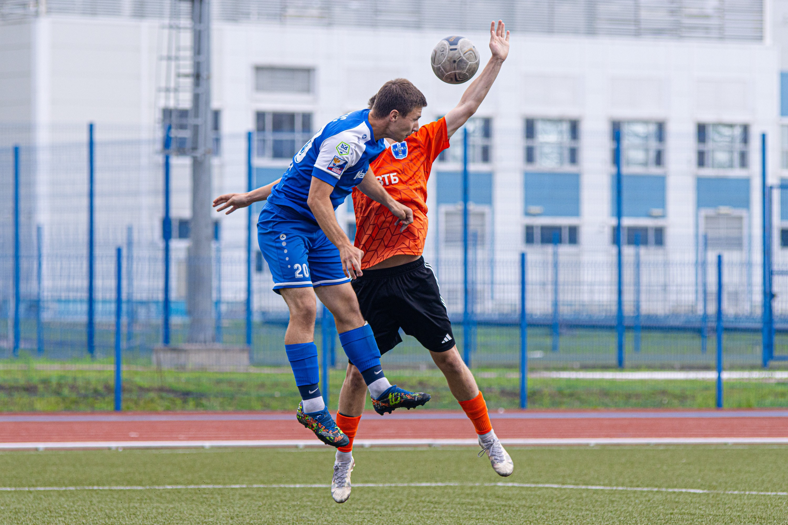 Футбол. Спортивный фотограф Вадим Добедченков