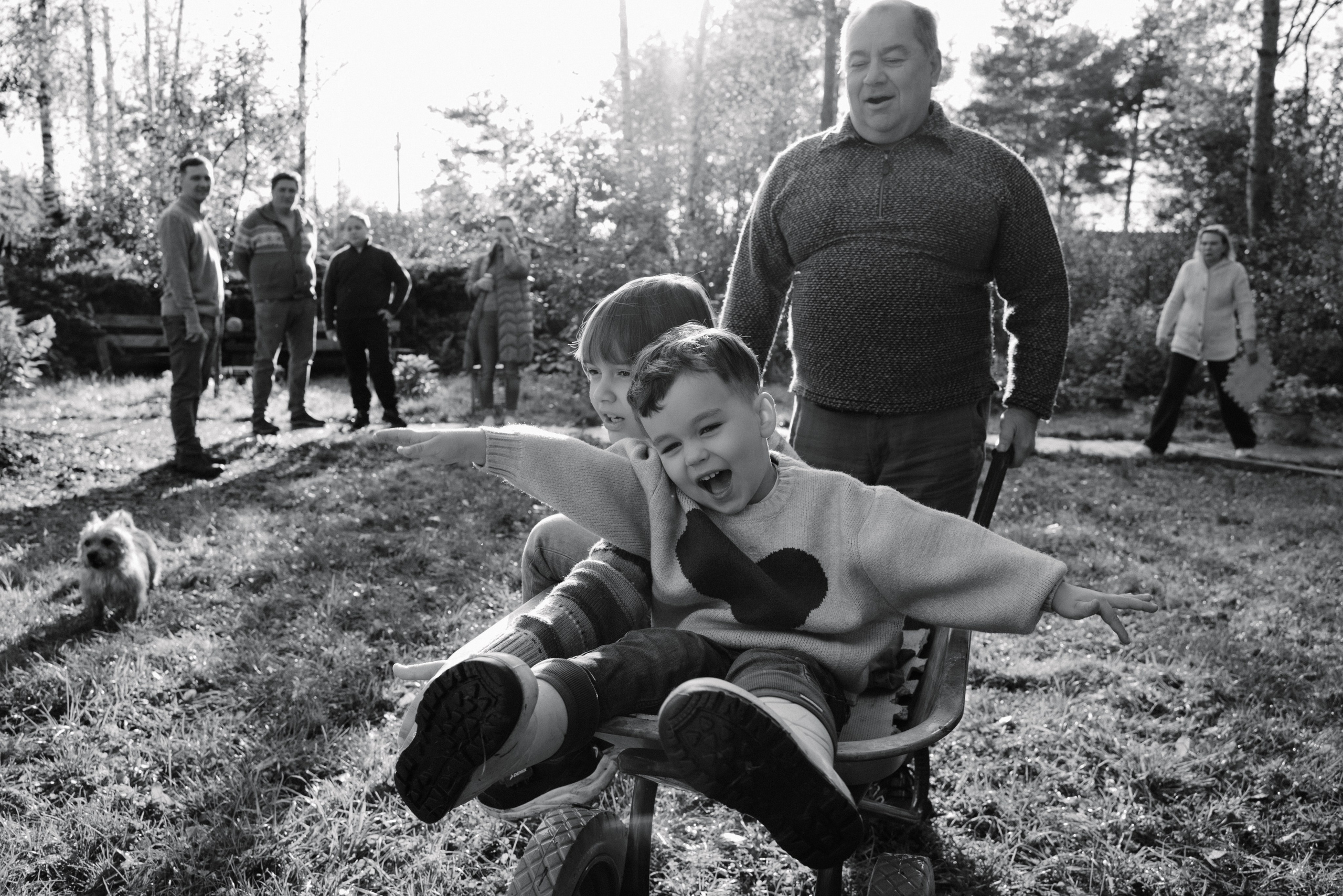 На даче. Ваш свадебный и семейный фотограф