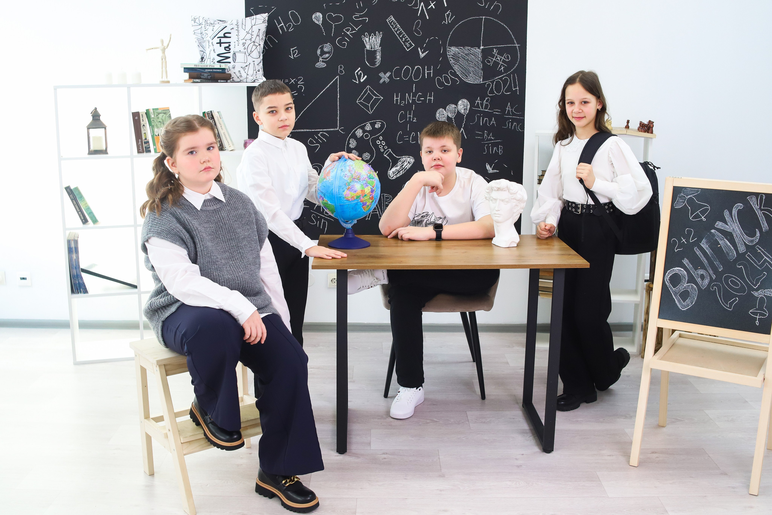 4 класс в студии Пространство. Фотограф в Сургуте Брызгунова Анастасия