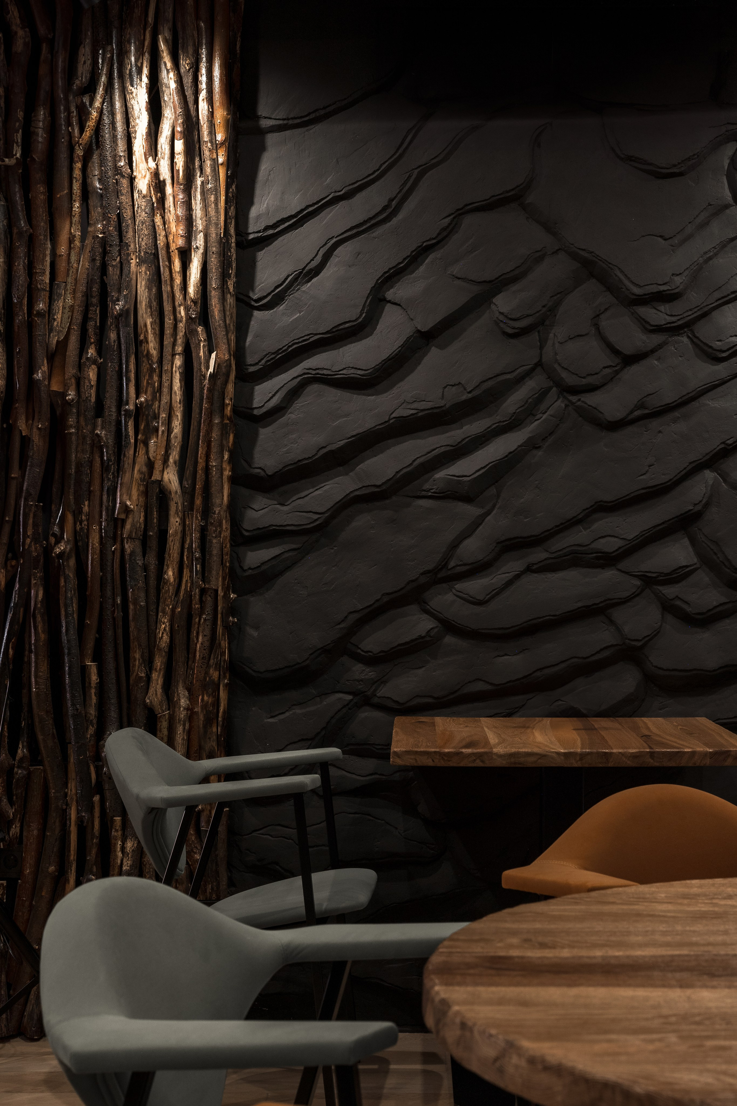 Yucca Bar. Klauzevits Workshop