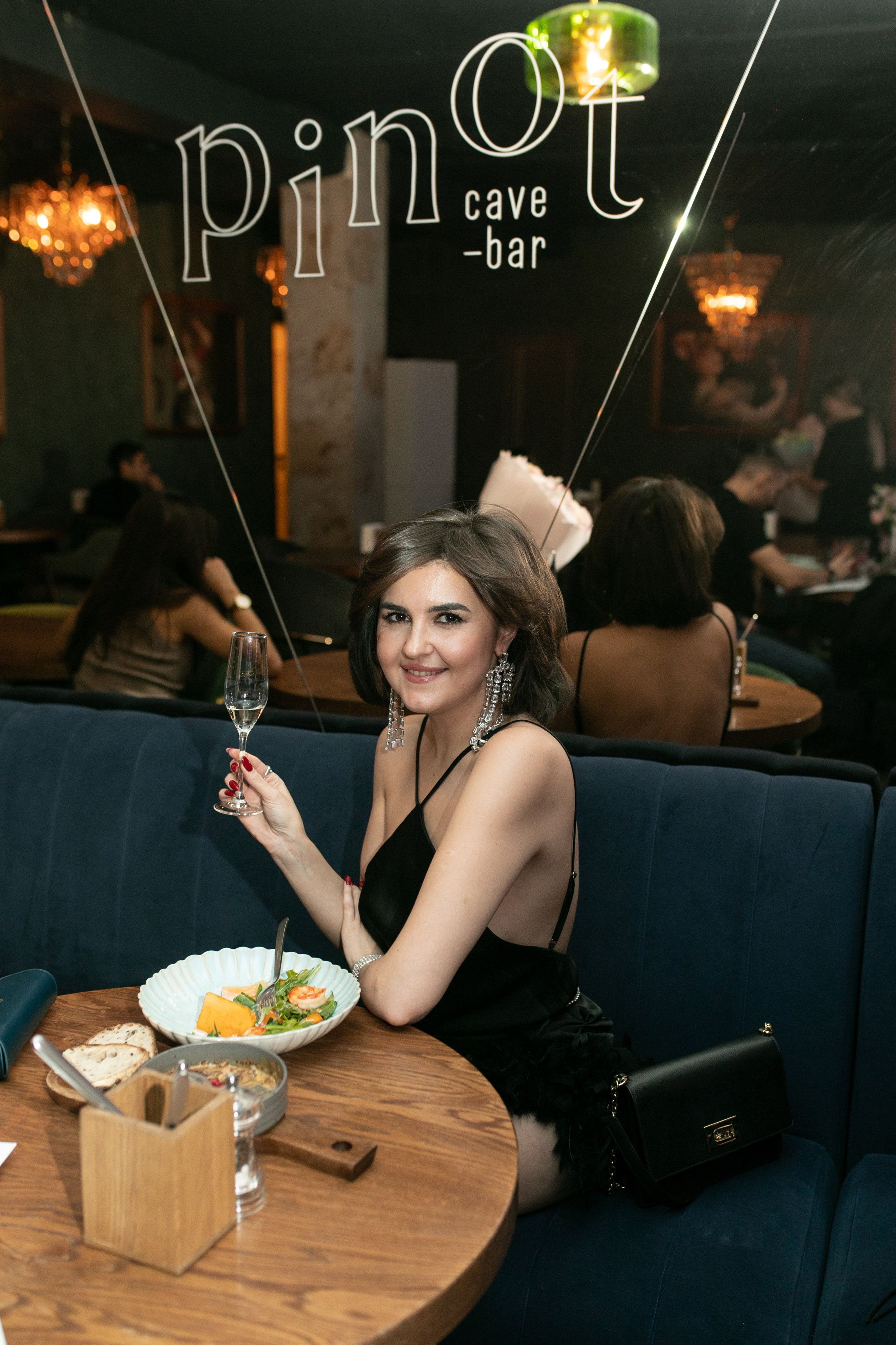 Pinot отчетный концерт Ирины Кюлян. Фотограф в Новосибирске Ася Зверева