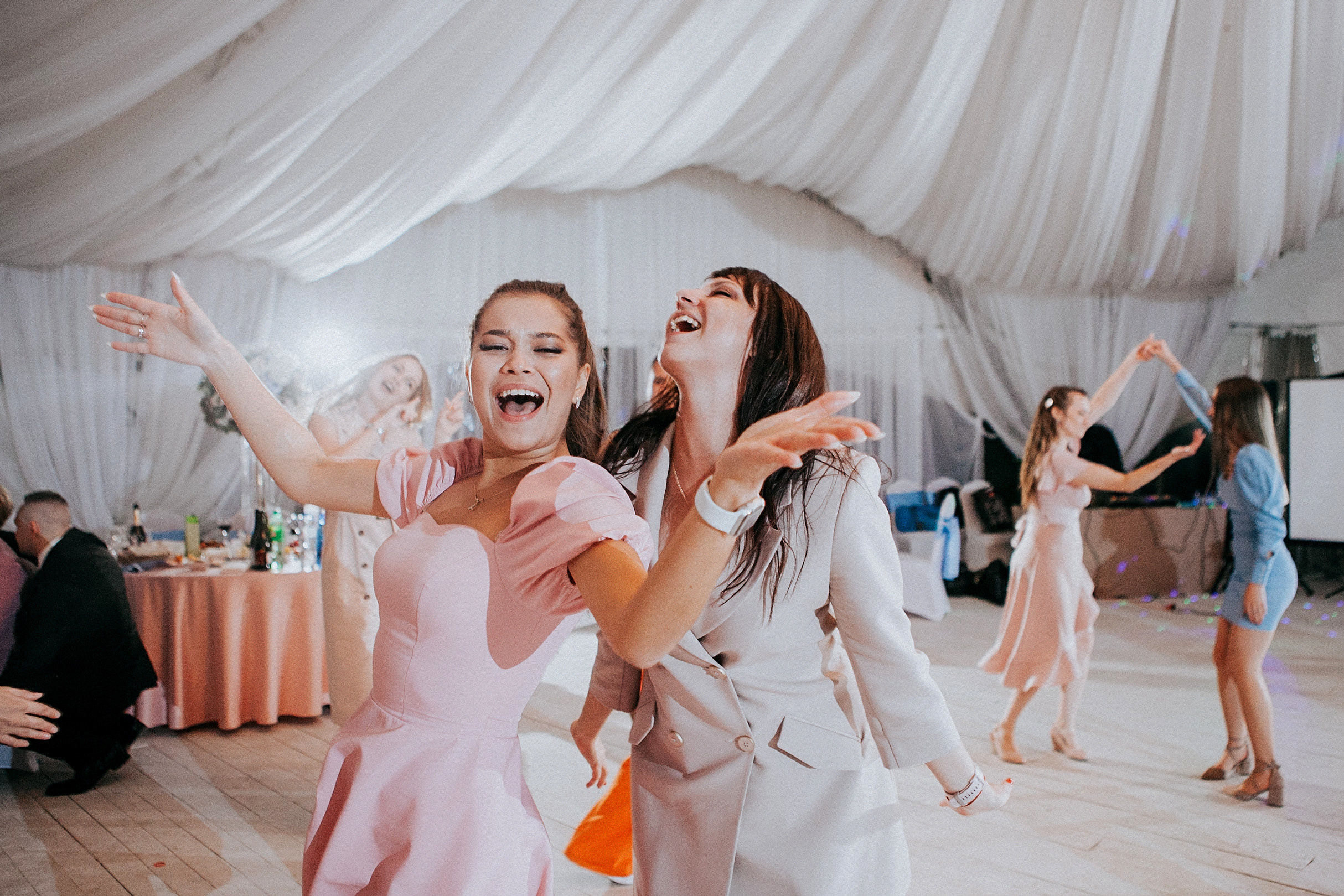 Фотосессия на свадьбу Москва-Сити. Свадебное фото и видео Москва Кристина Музыка