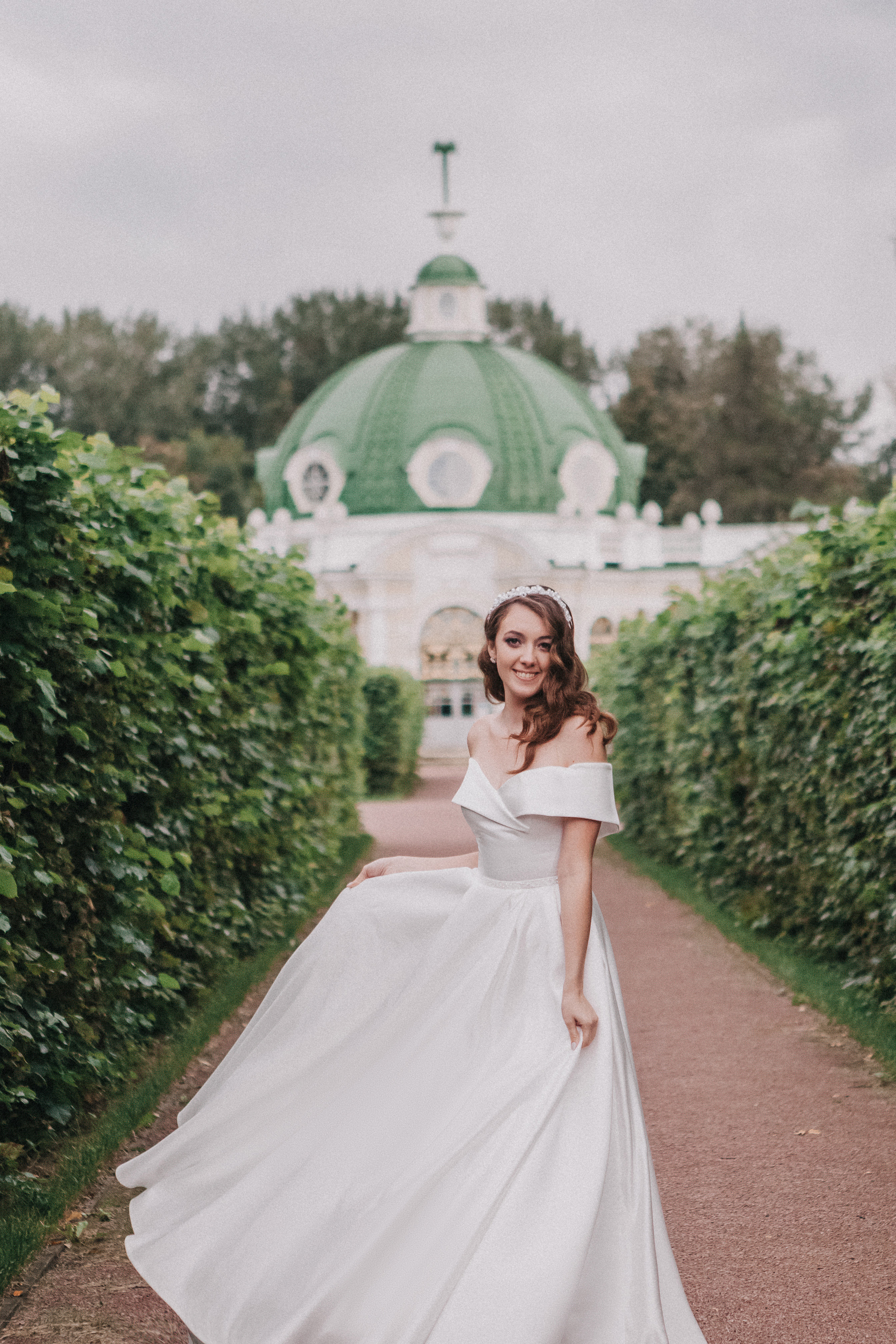 Свадебная прогулка в Кусково. Свадебное фото и видео Москва Кристина Музыка