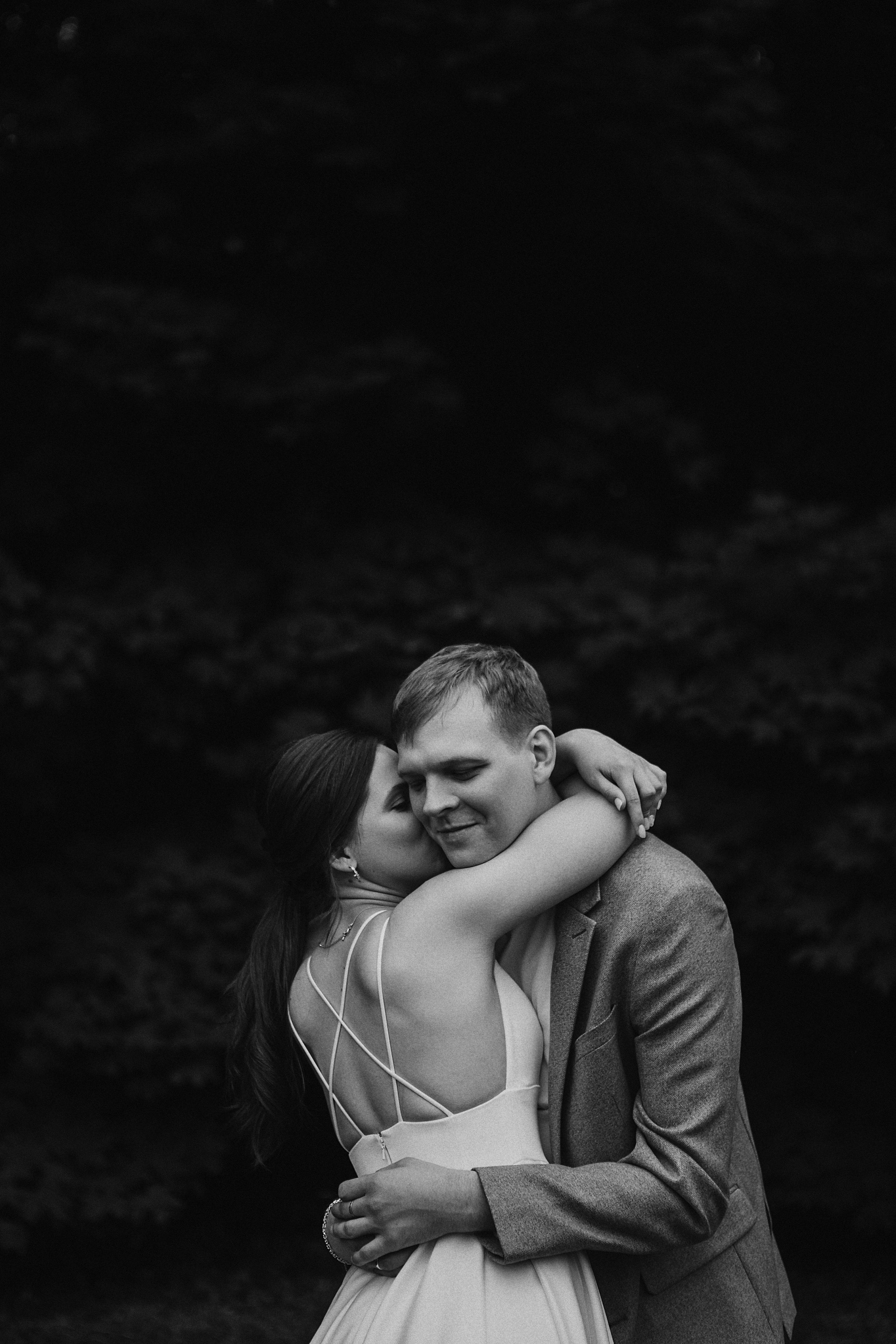 Свадебная прогулка для двоих в ботаническом саду Москва. Свадебное фото и видео Москва Кристина Музыка