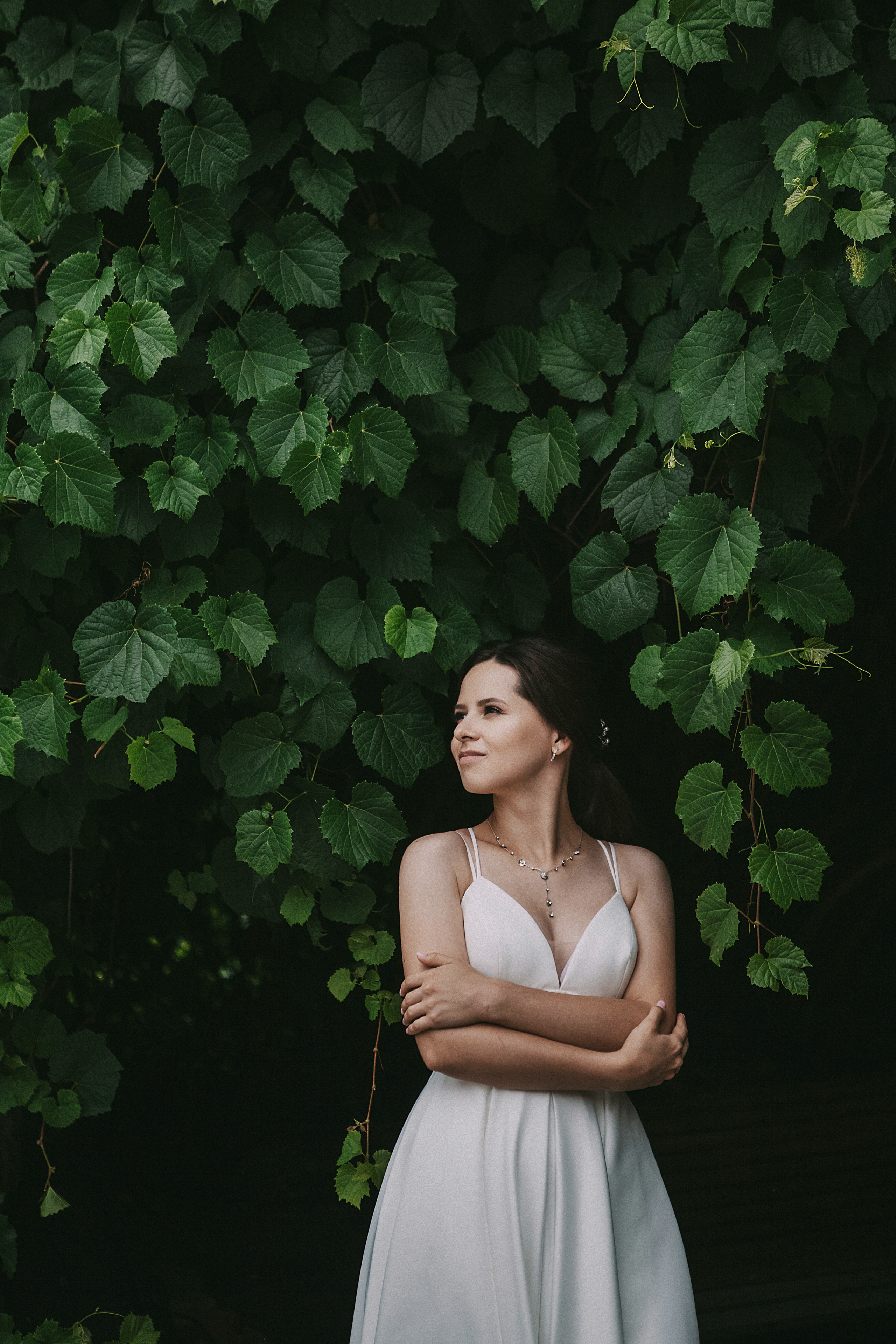 Свадебная прогулка для двоих в ботаническом саду Москва. Свадебное фото и видео Москва Кристина Музыка