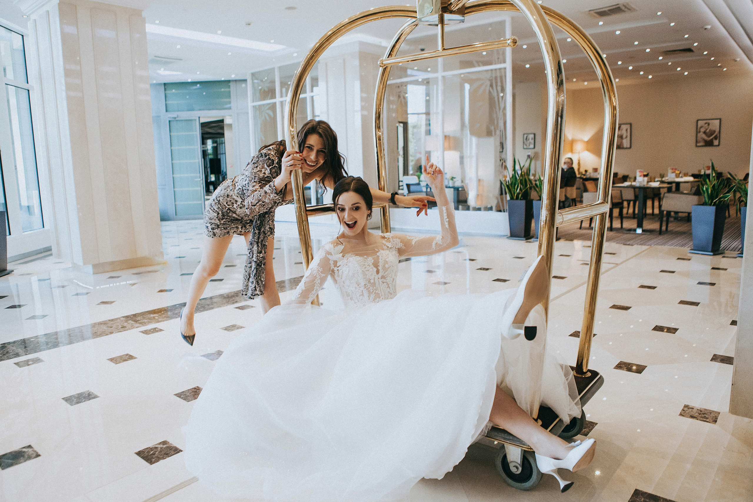 Фотосессия на свадьбу Москва-Сити. Свадебное фото и видео Москва Кристина Музыка