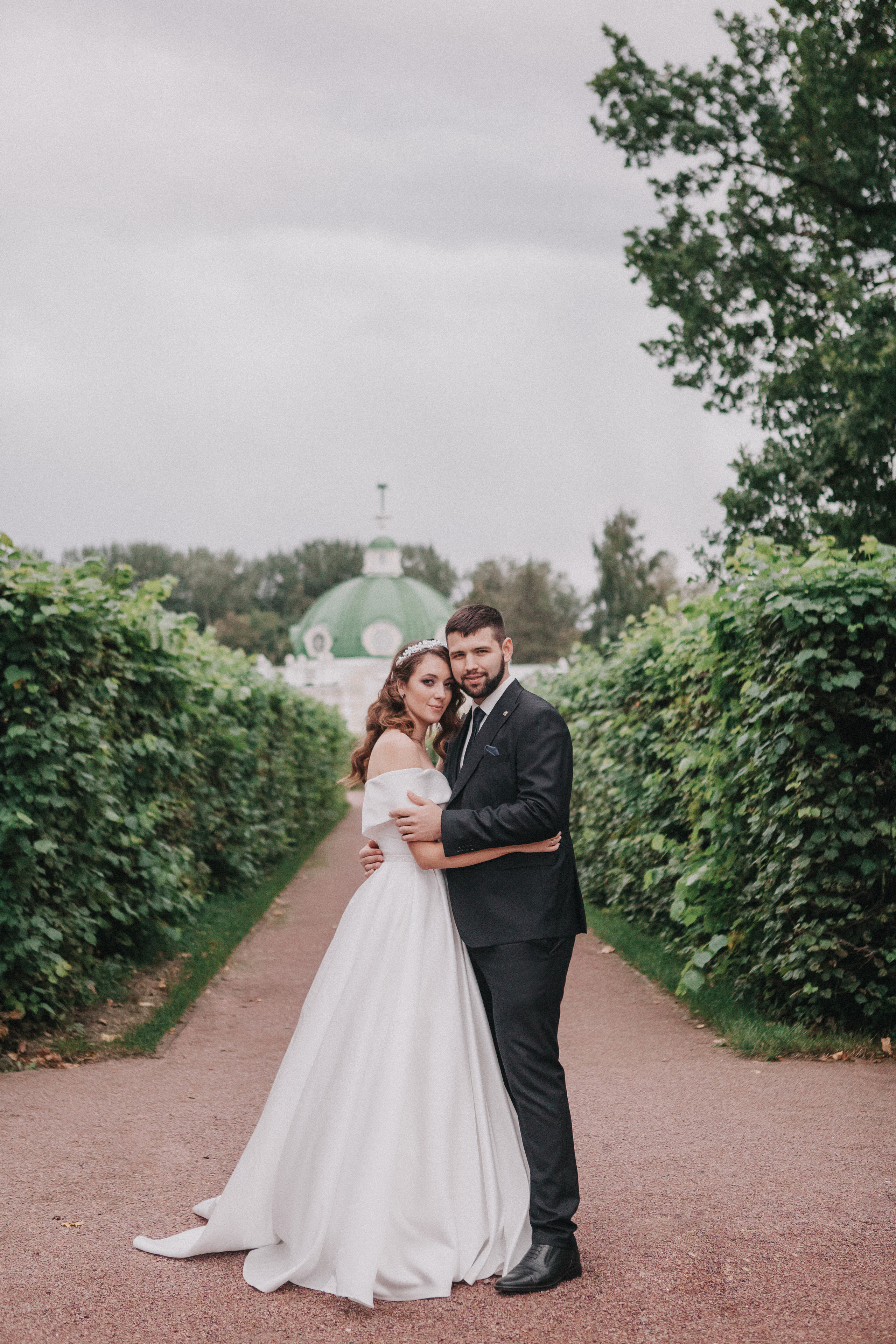 Свадебная прогулка в Кусково. Свадебное фото и видео Москва Кристина Музыка