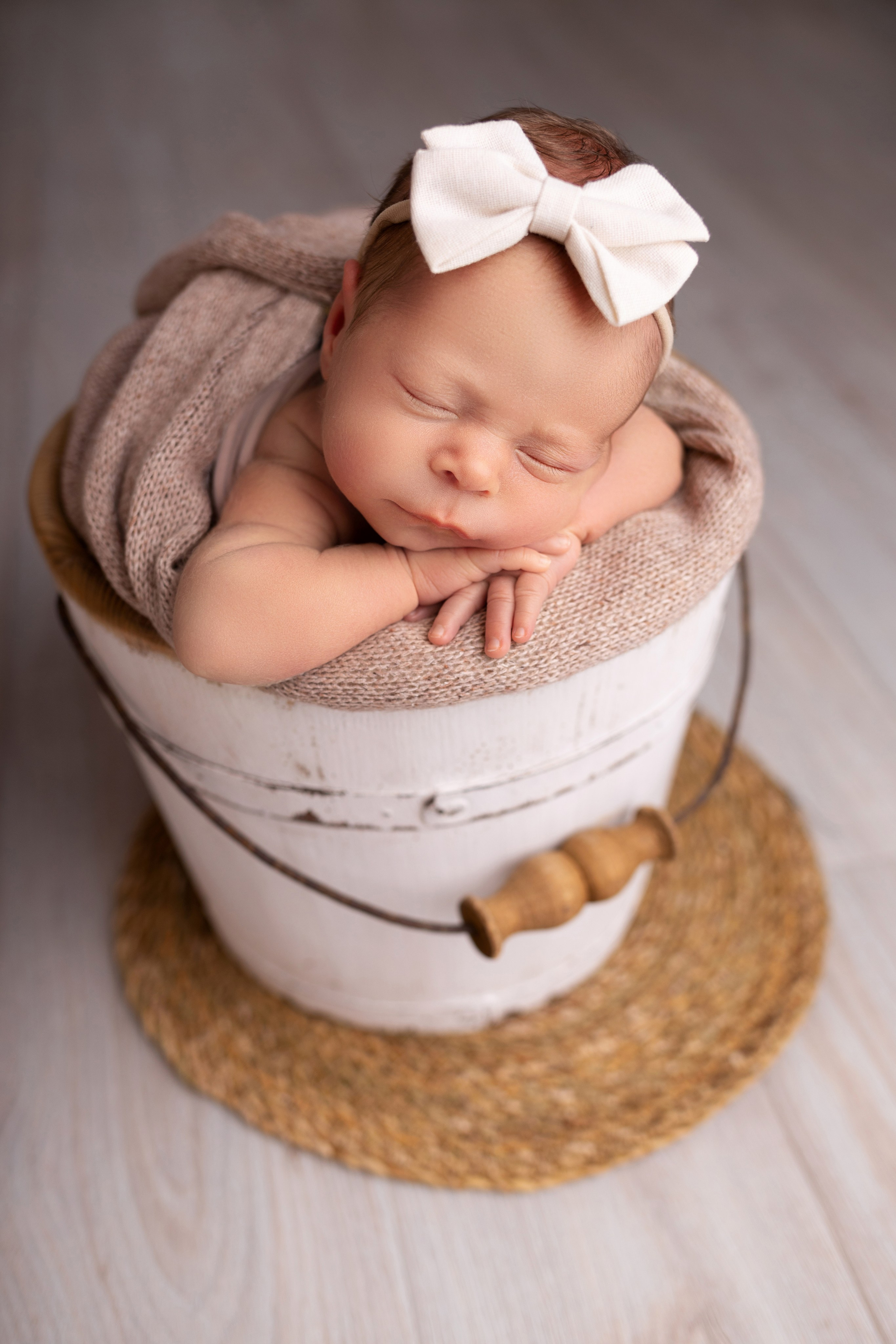 Классическая фотосессия малыша. Фотограф новорожденных малышей в Омске и Омской области Эльвира Камаева