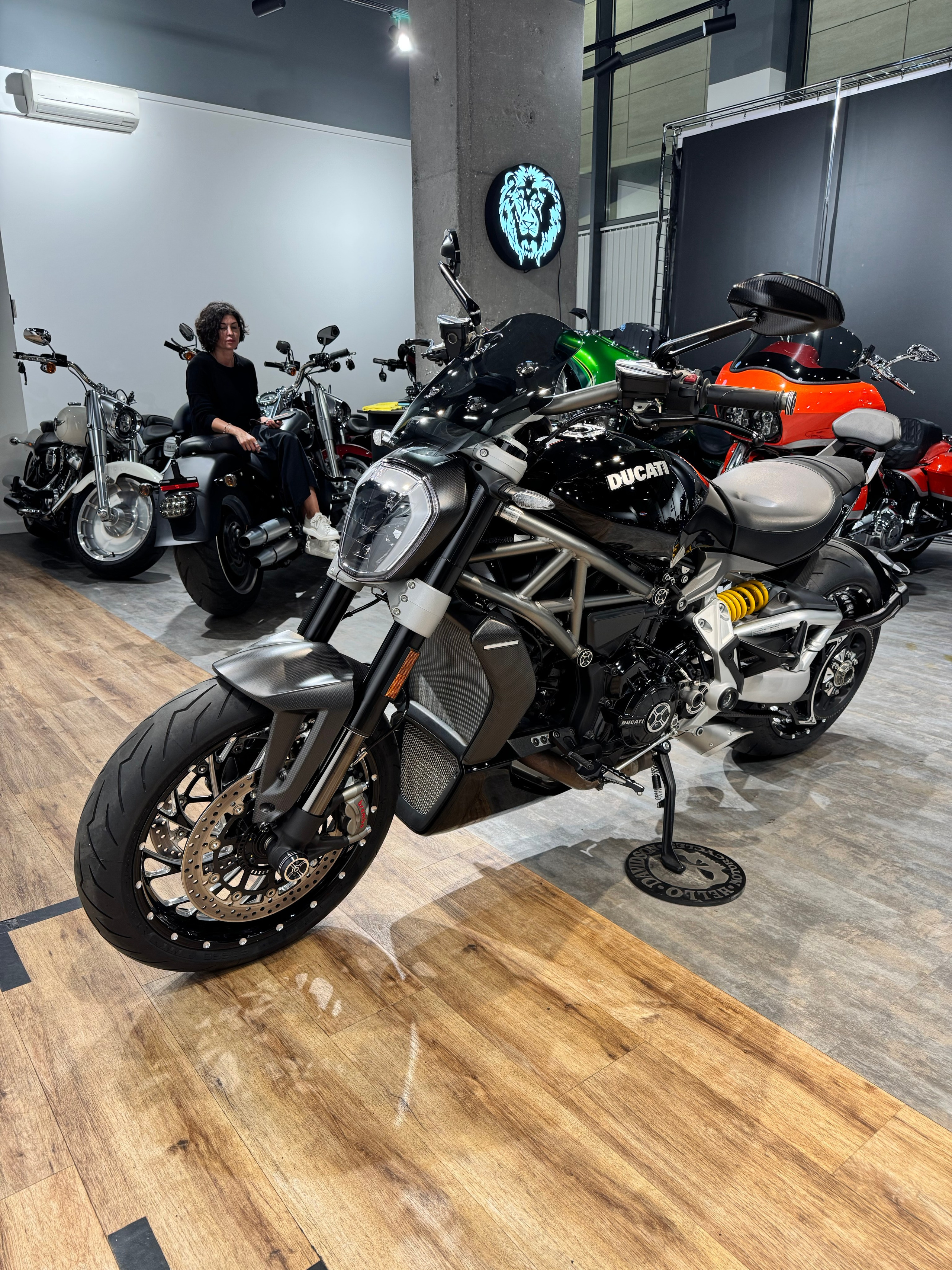 Harley Davidson Ducati xDiavel S (Termignoni) — купить мотоцикл. Hello Davidson, Москва. Только хорошие мотоциклы…