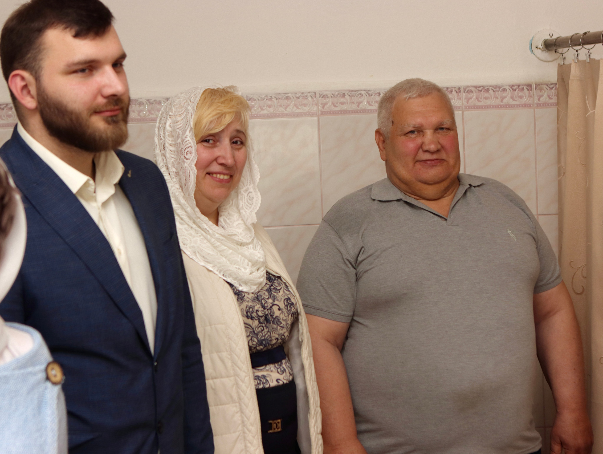 Анастасия и Вадим — крещение Виктории. Фотограф в Курске Смирнов Евгений