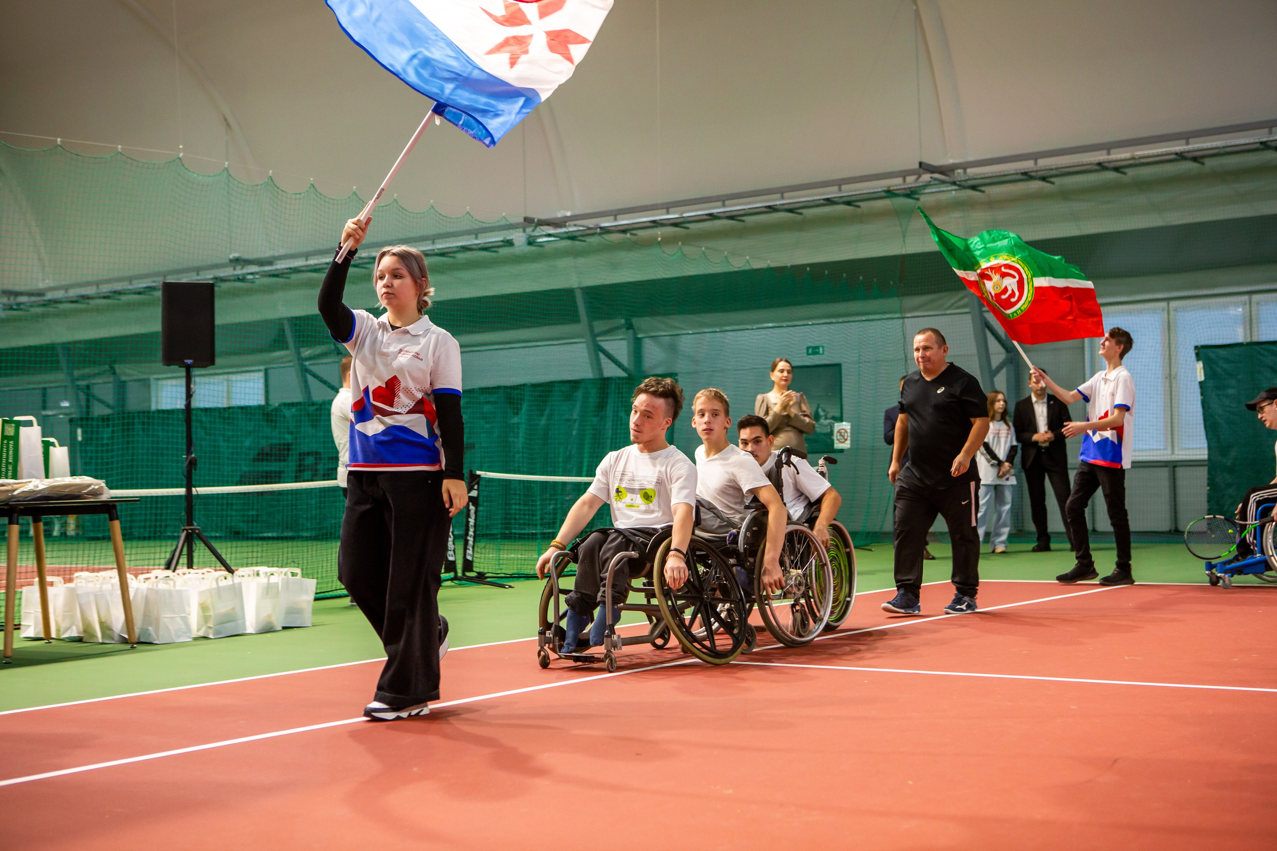 Турнир по теннису на колясках. Репортажный, семейный, свадебный, портретный фотограф