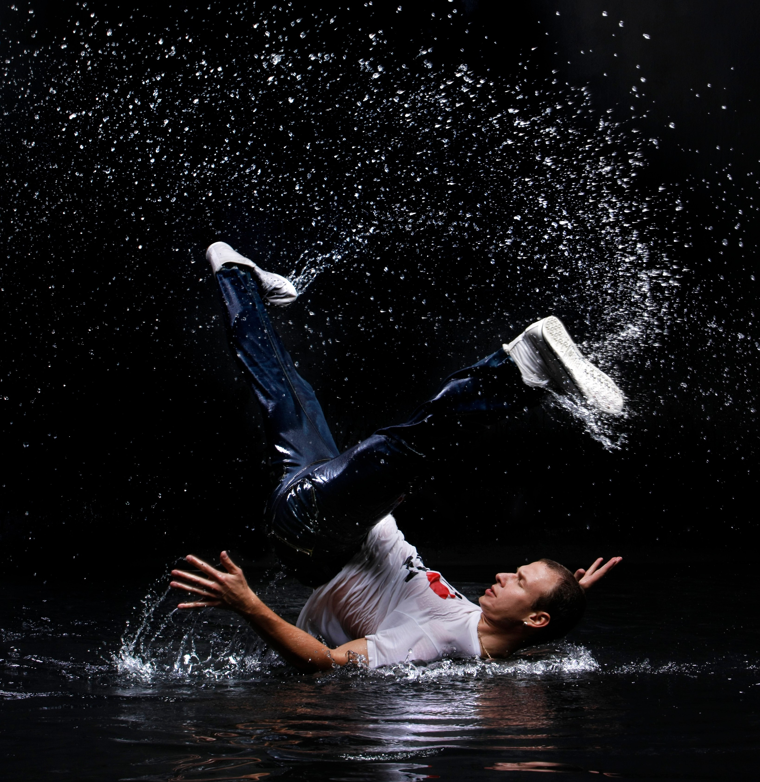 Серия: «AQUA — dances». Мультижанровый фотограф Дарья Strebog