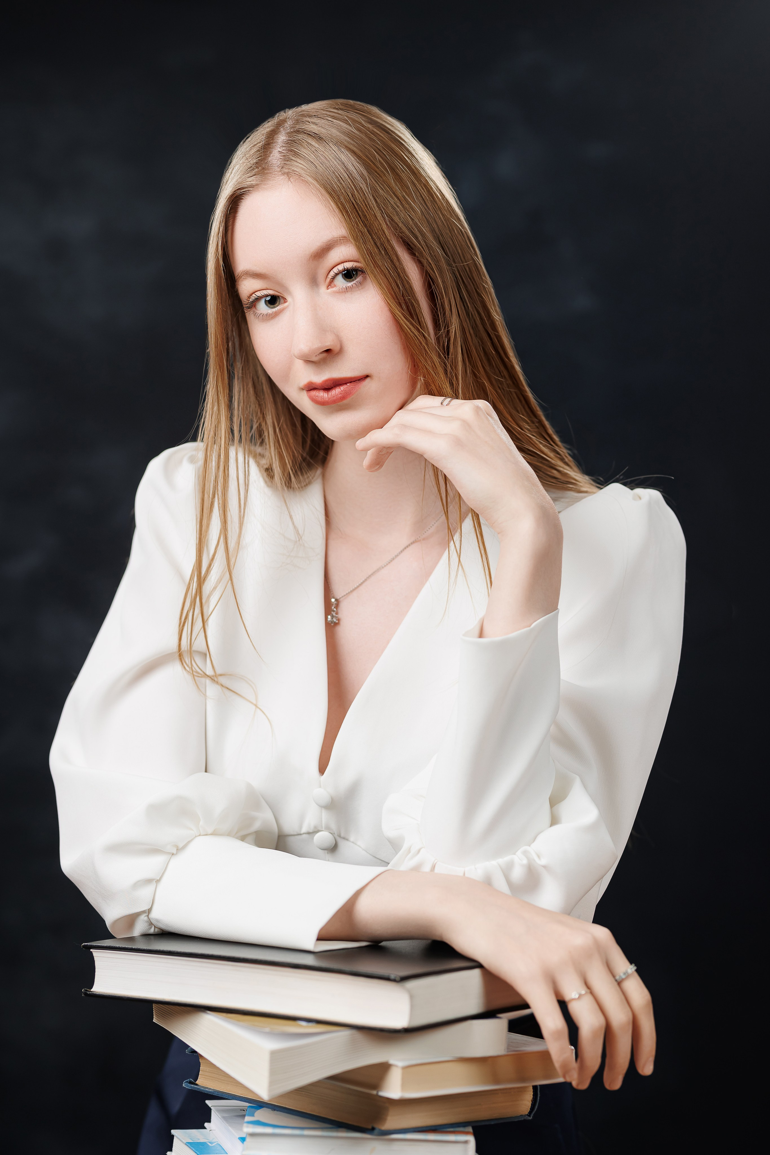 Портреты на однотонном фоне. Семейный и детский фотограф Комина Елена, Власиха, Одинцово