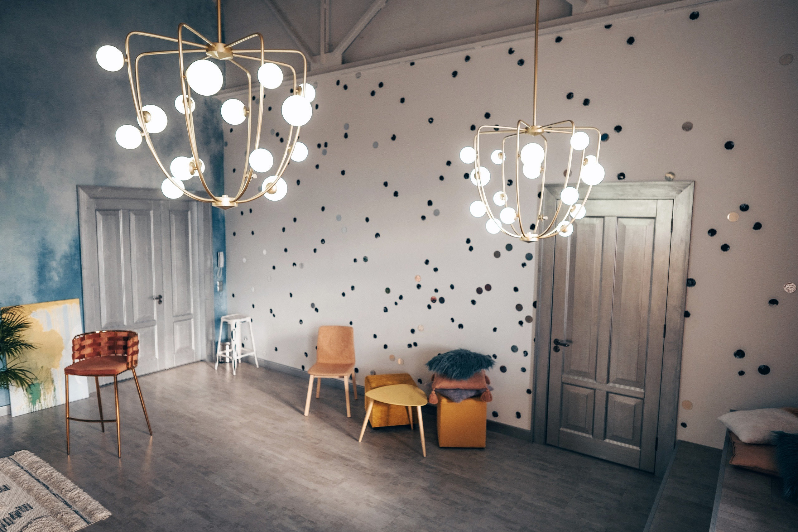 Зал 1.ПРИНТ. Фотограф Герман Локоцкий, семейные фотосессии в Санкт-Петербурге