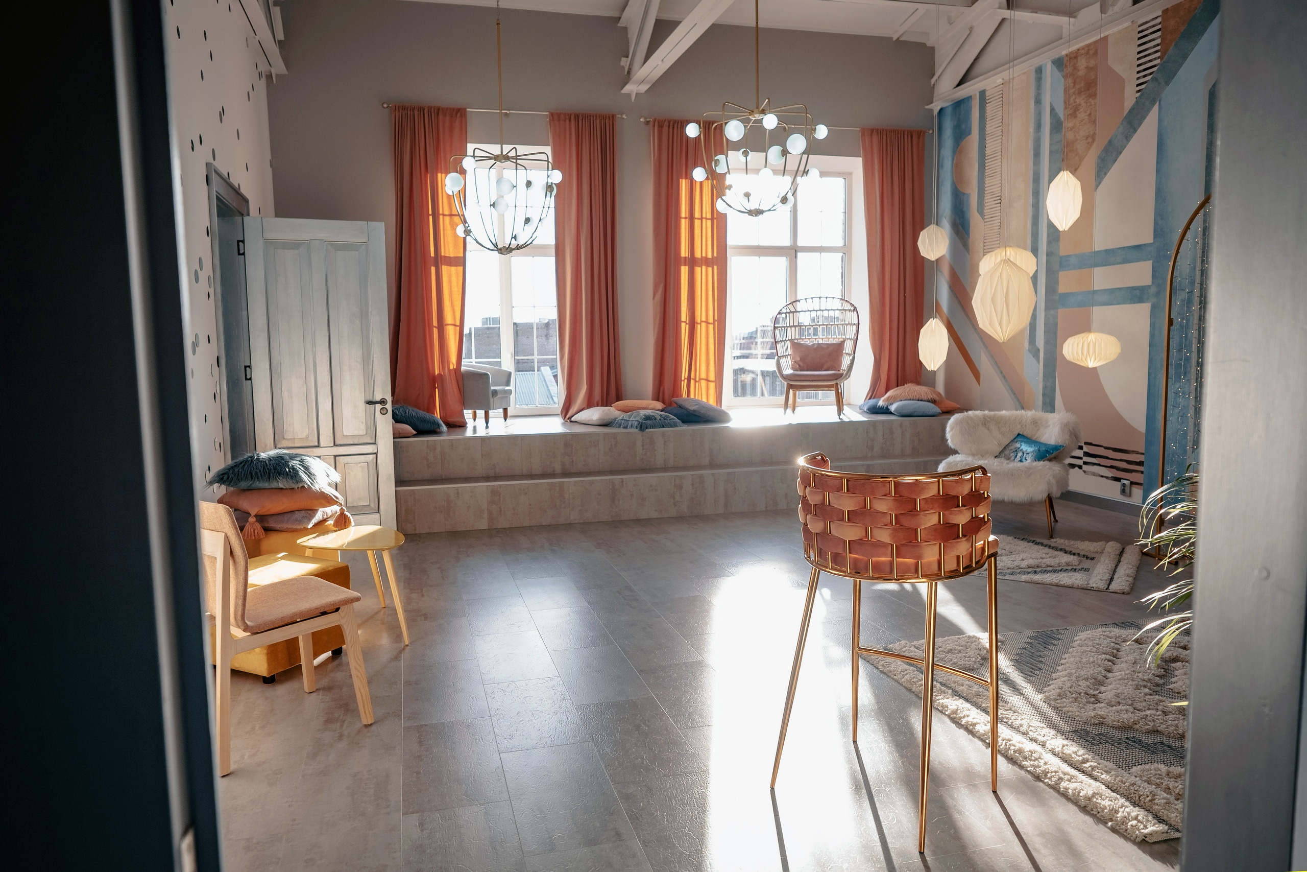 Зал 1.ПРИНТ. Фотограф Герман Локоцкий, семейные фотосессии в Санкт-Петербурге