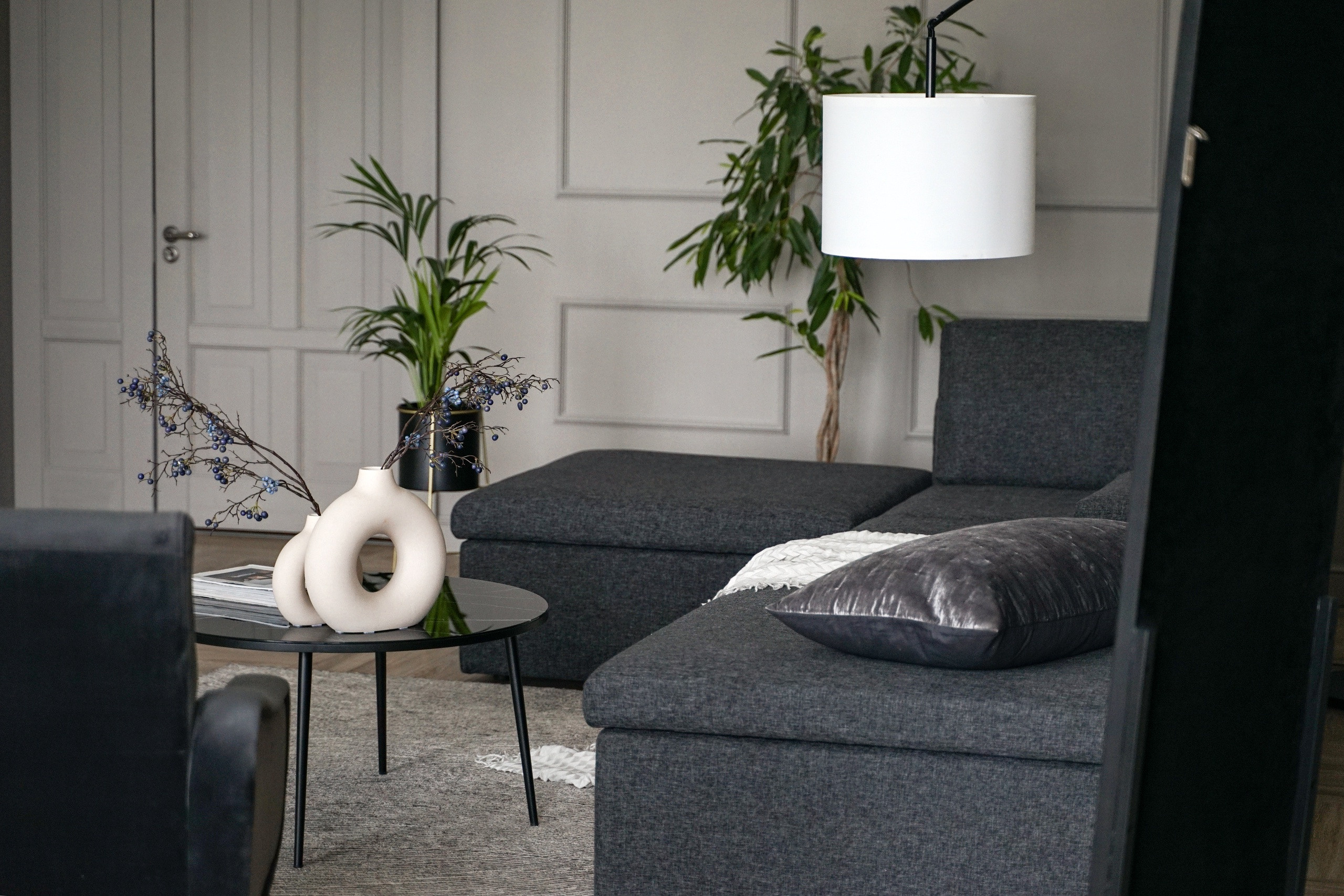 Зал 6.Грей. Фотограф Герман Локоцкий, семейные фотосессии в Санкт-Петербурге