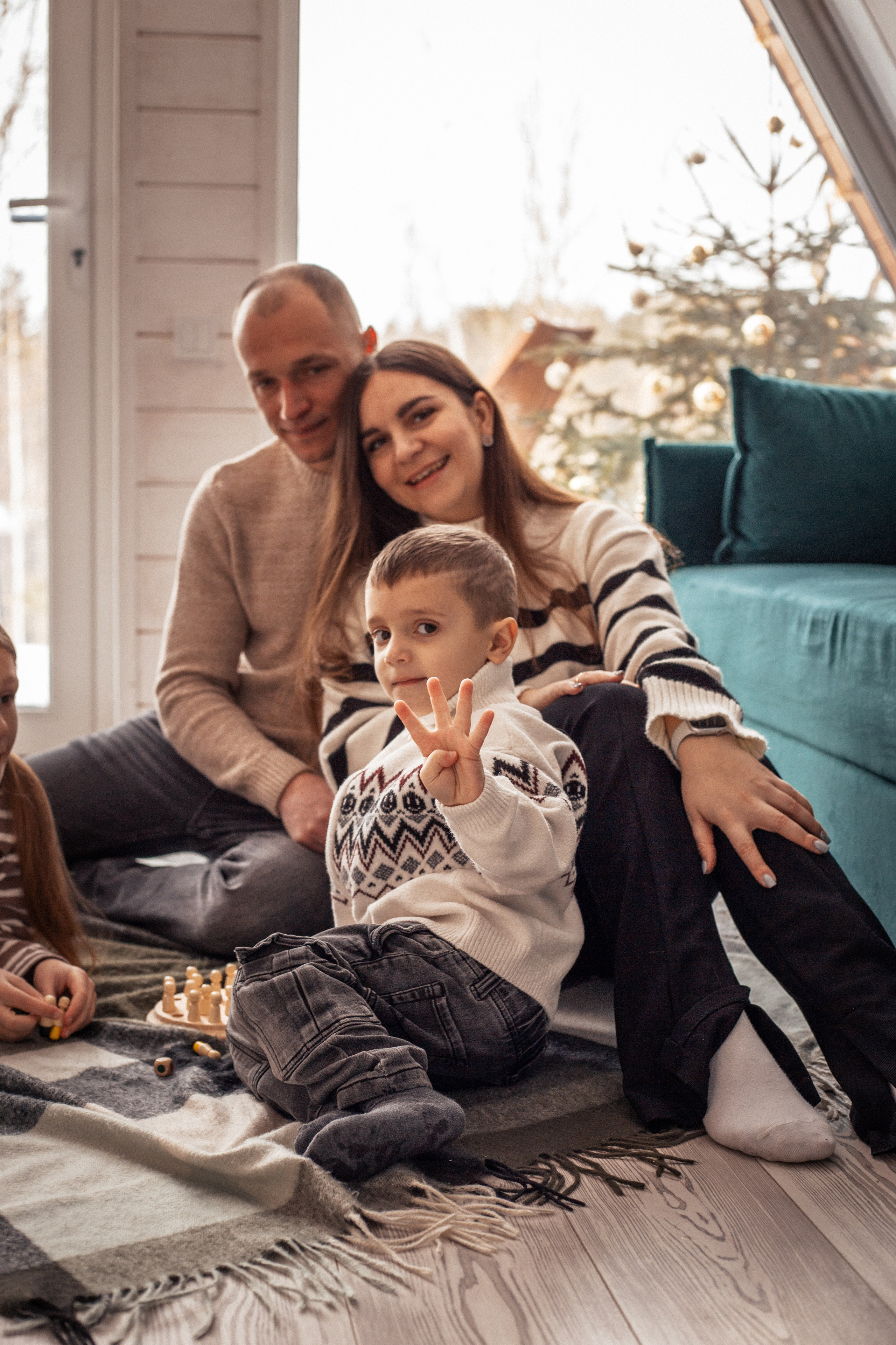 Мария с семьёй