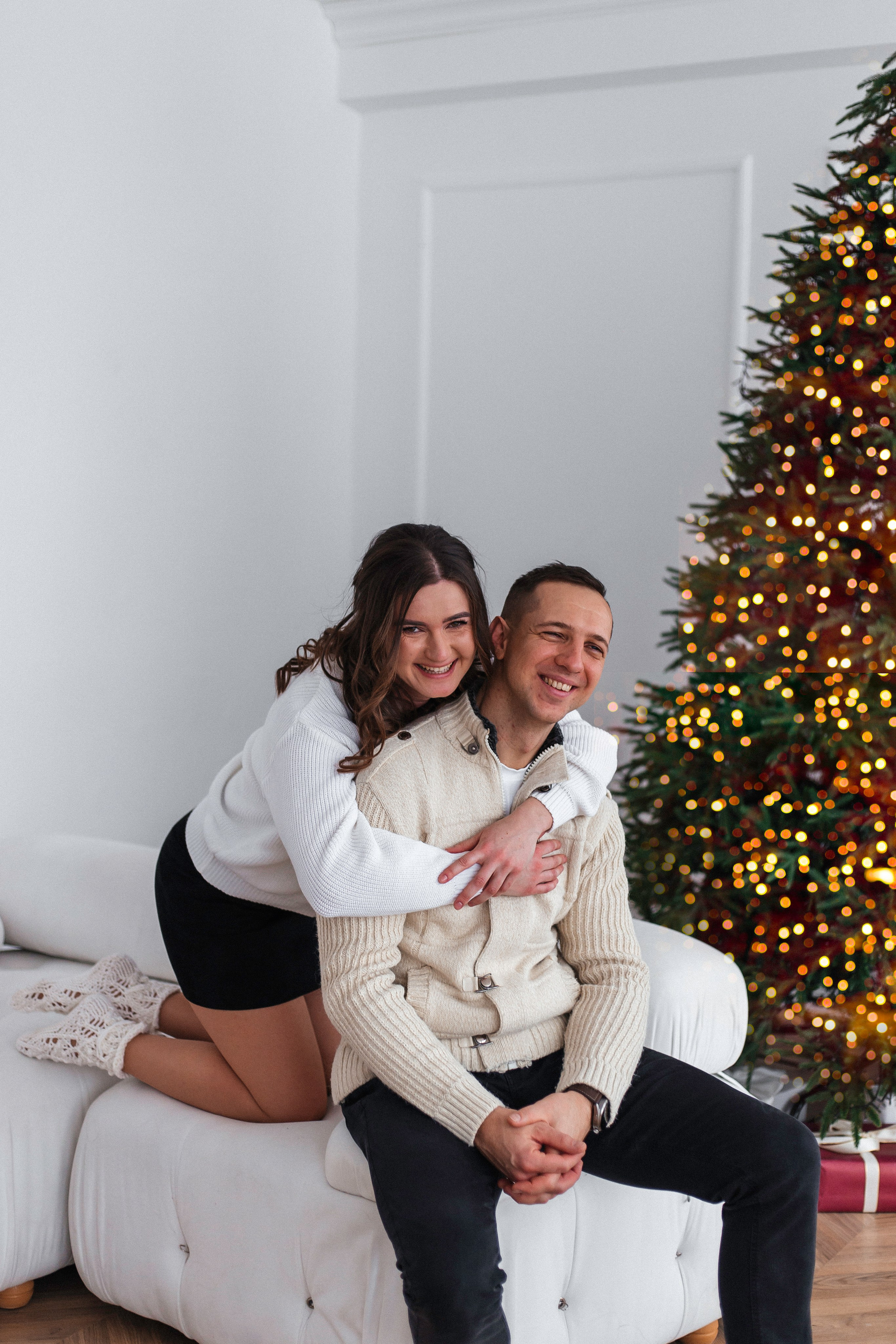 Женя и Анюта