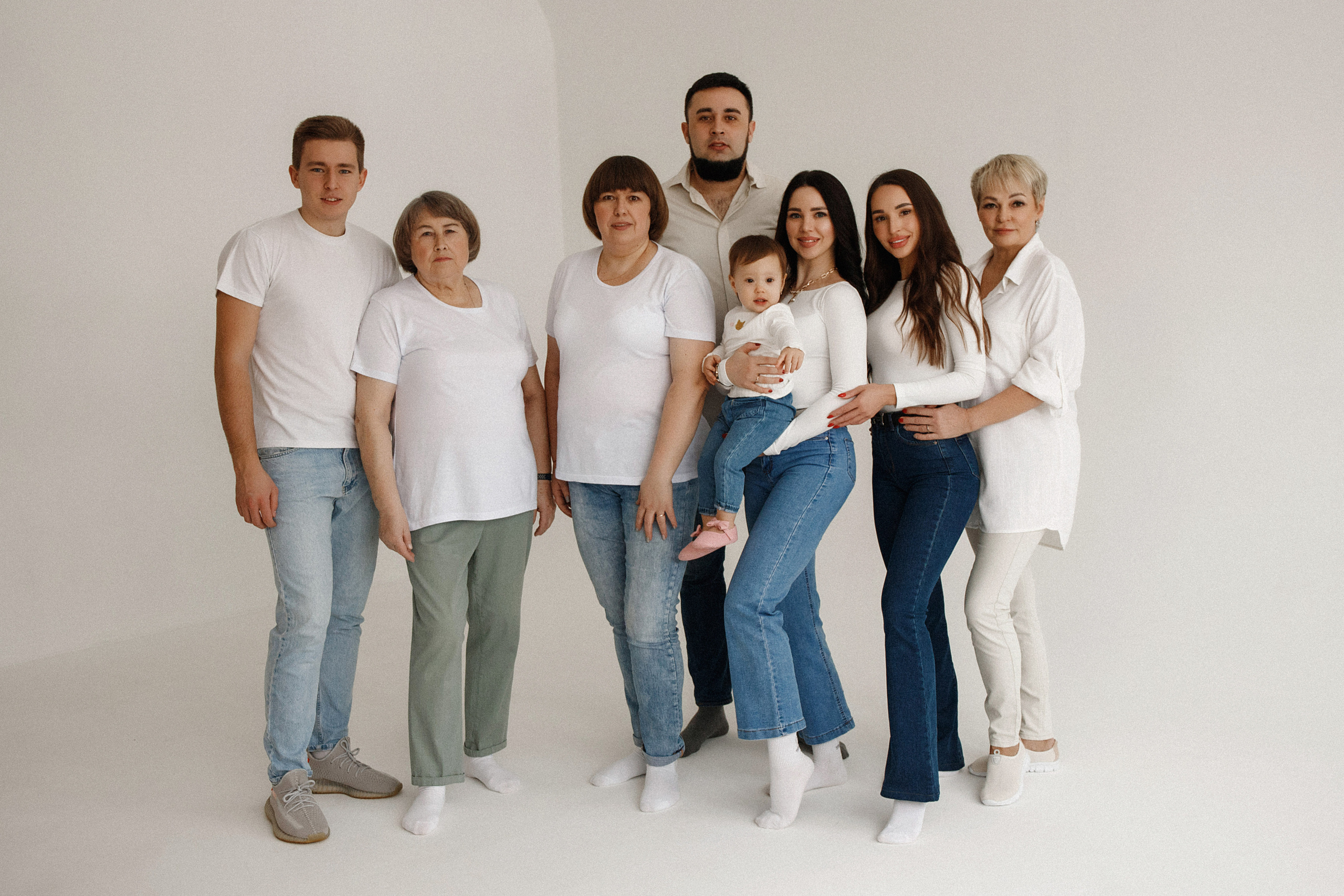 Мия и ее семья. Фотограф беременности и материнства Аделя Юсупова