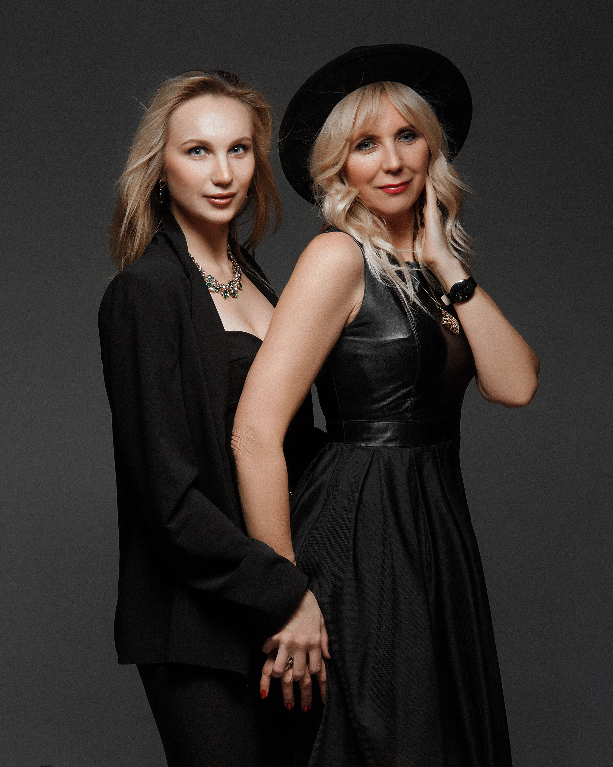 Лев. Фотограф беременности и материнства Аделя Юсупова