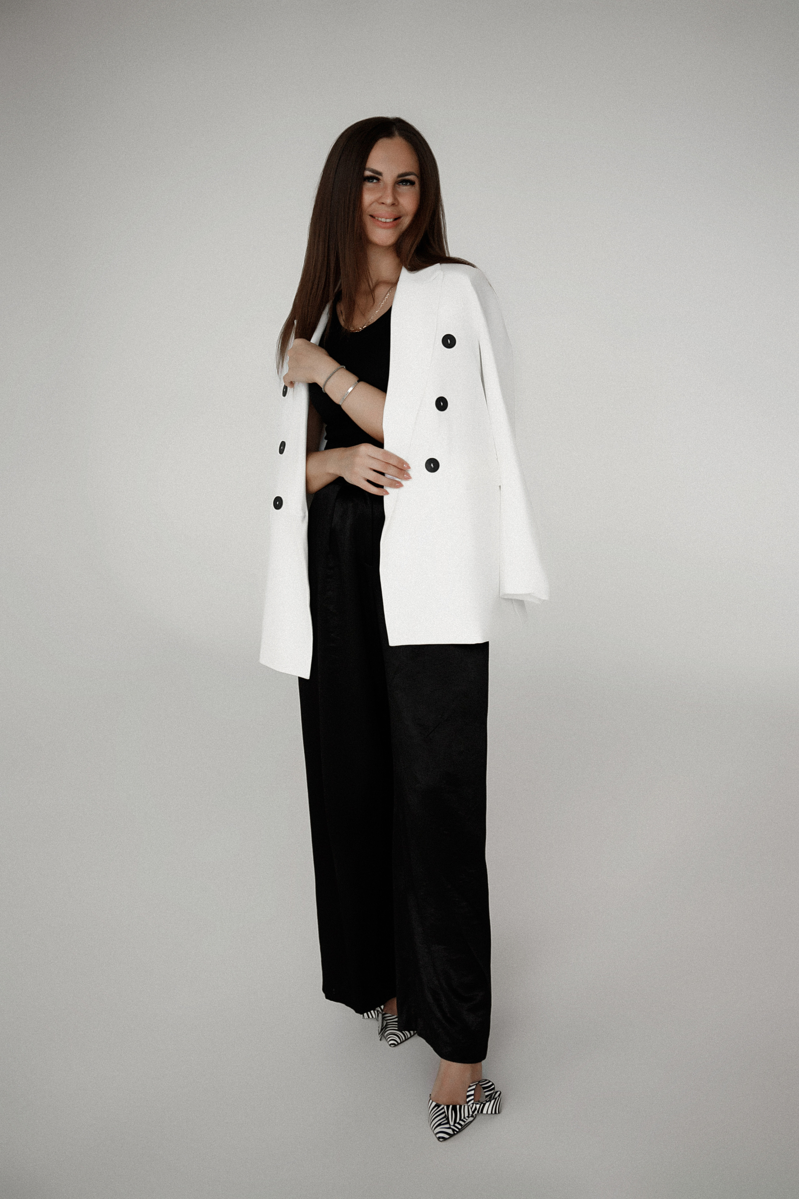 Две сестры. Фотограф беременности и материнства Аделя Юсупова