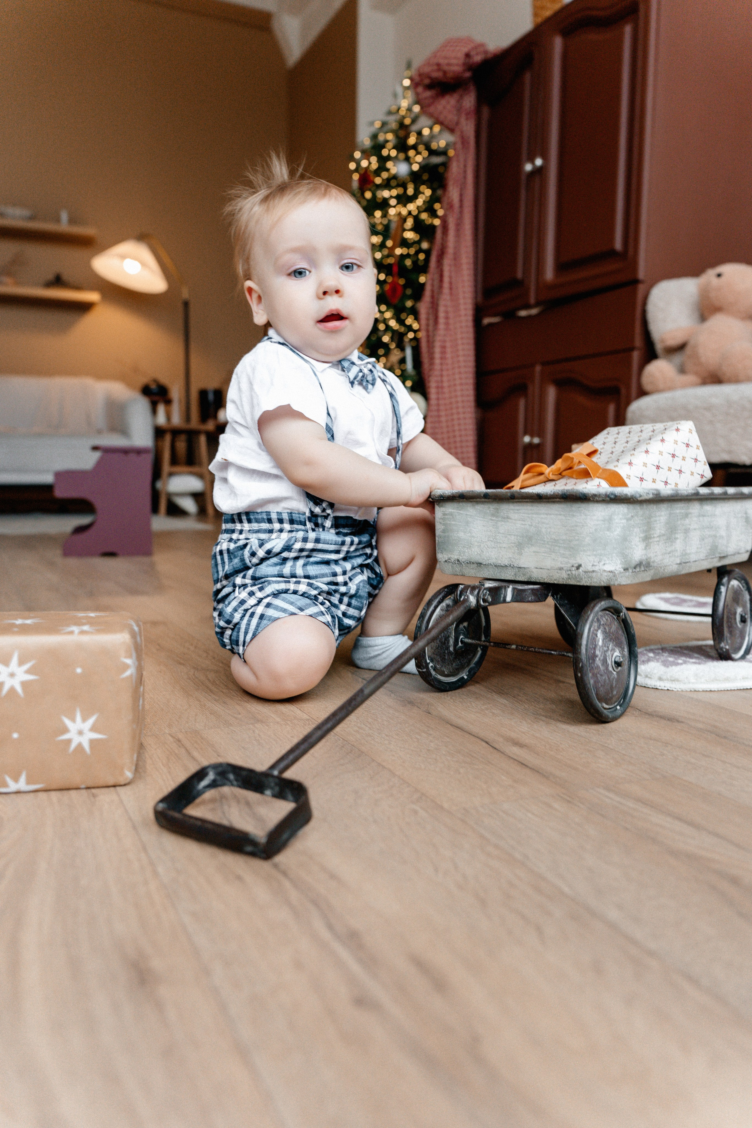 Наш сладкий малютка отметил годик. Ваш семейный фотограф в Минске — Вика Трегубова