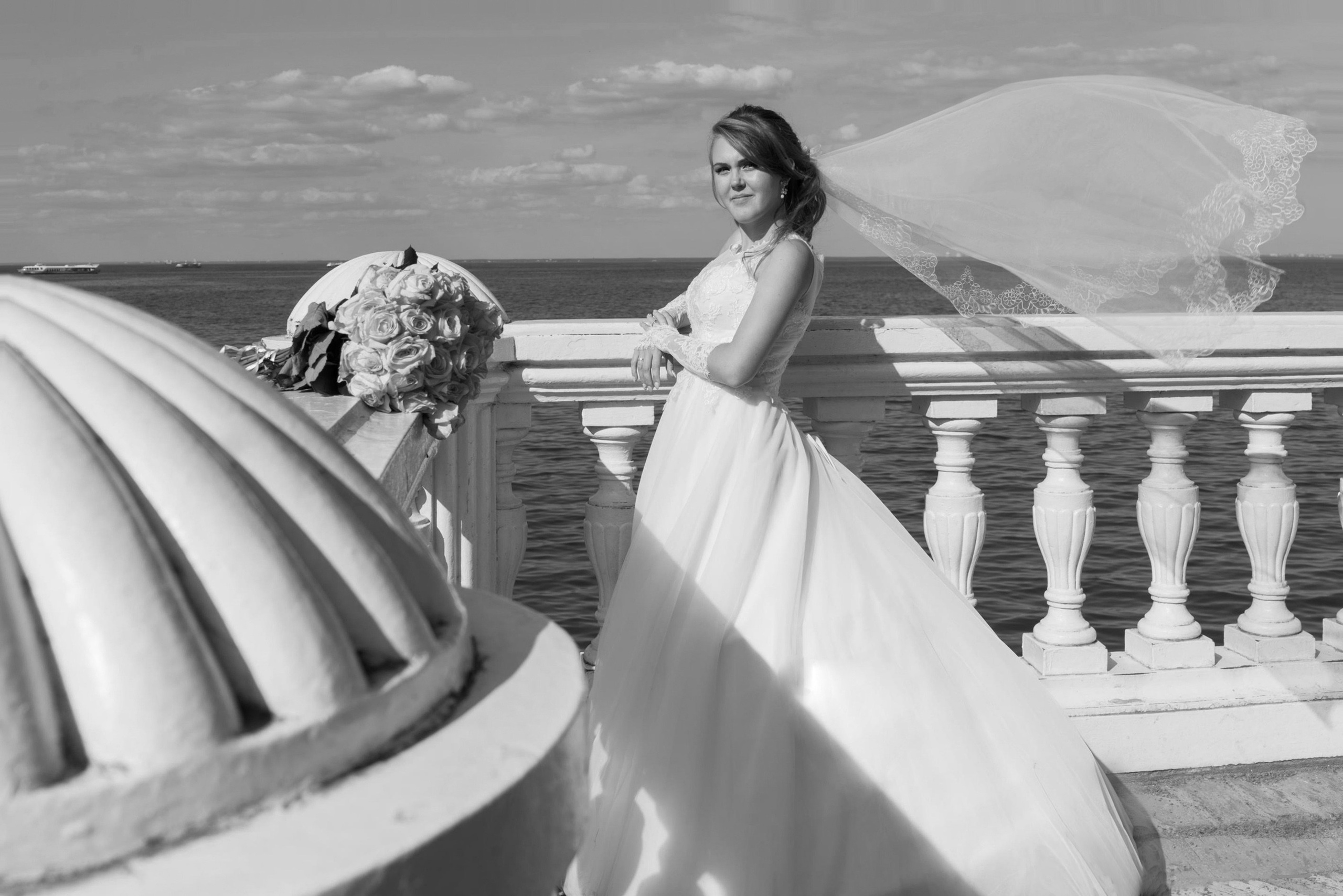 Регистрация в Петергофе, прогулка на метеоре. Елизавета и Роман. Свадебный, семейный и контент фотограф в Санкт- Петербурге Елена Грие