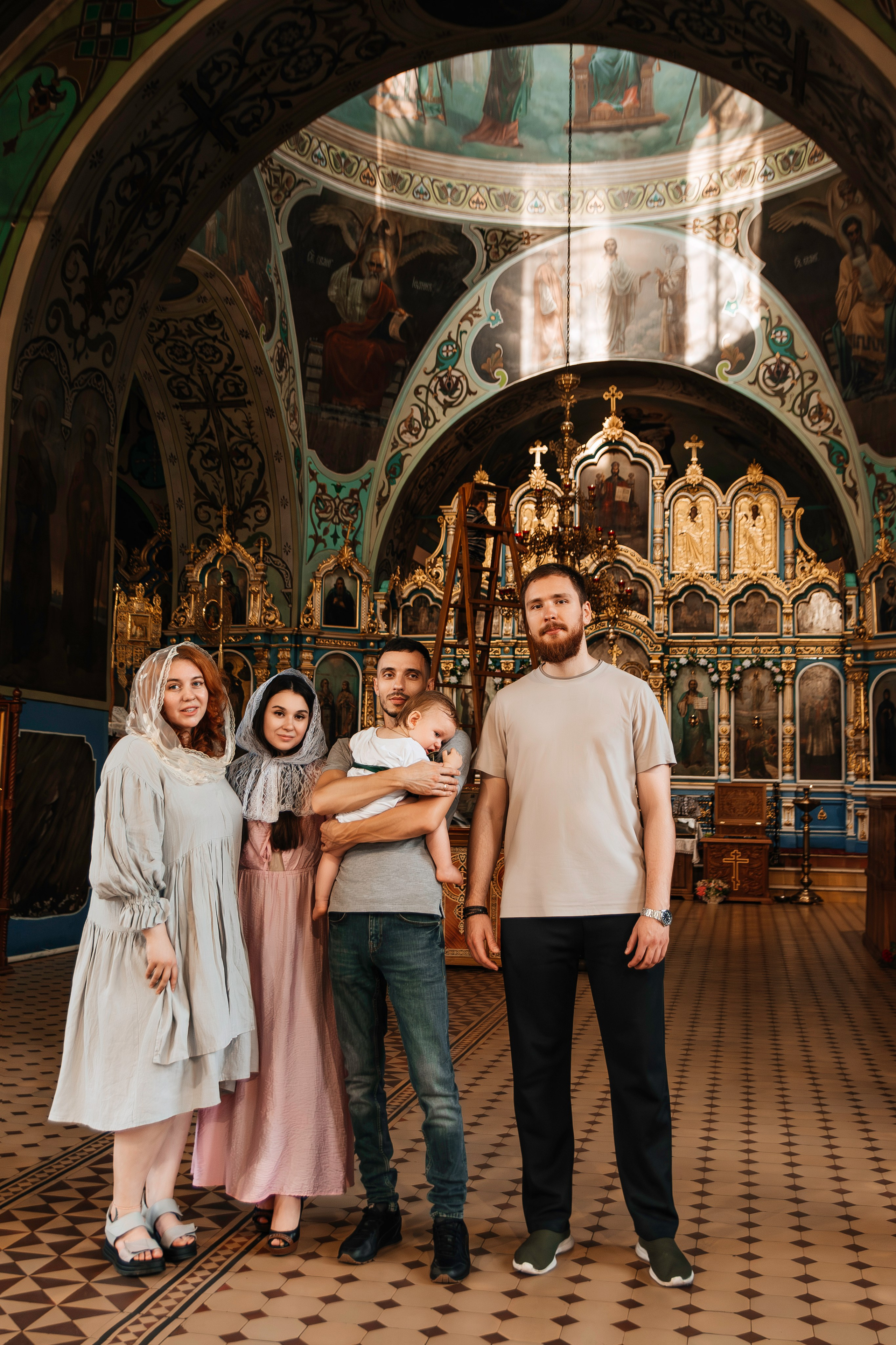 Фотосессия крещения Лукьяна в Обуховке. Семейный и детский фотограф Кущ Наташа