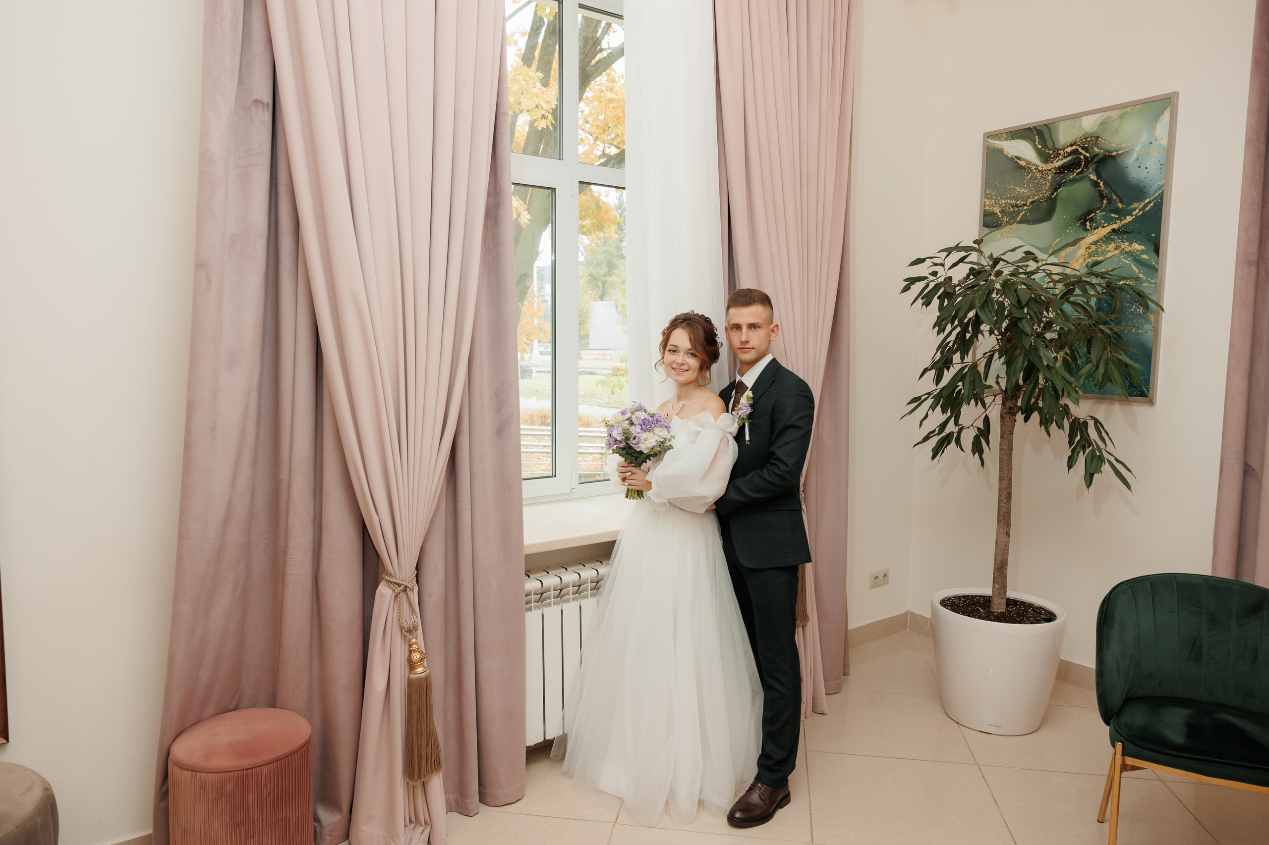 Константин и Дарья, ЗАГС ВДНХ, отель Soluxe, ресторан «Антик». Свадебный и репортажный фотограф (Москва, Королев и другие)