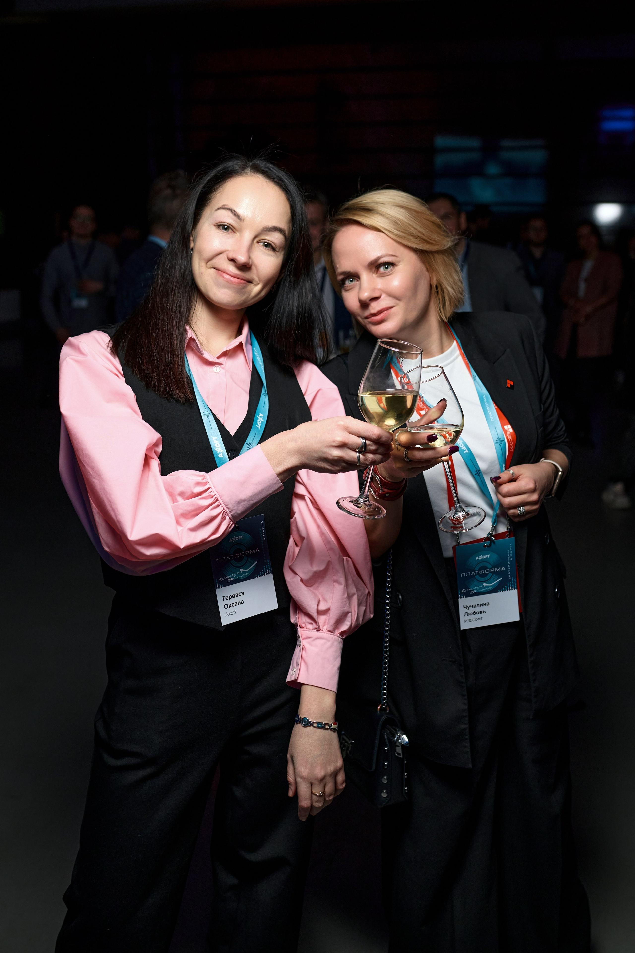 AXOFT. Максим Комаров — Профессиональный фотограф